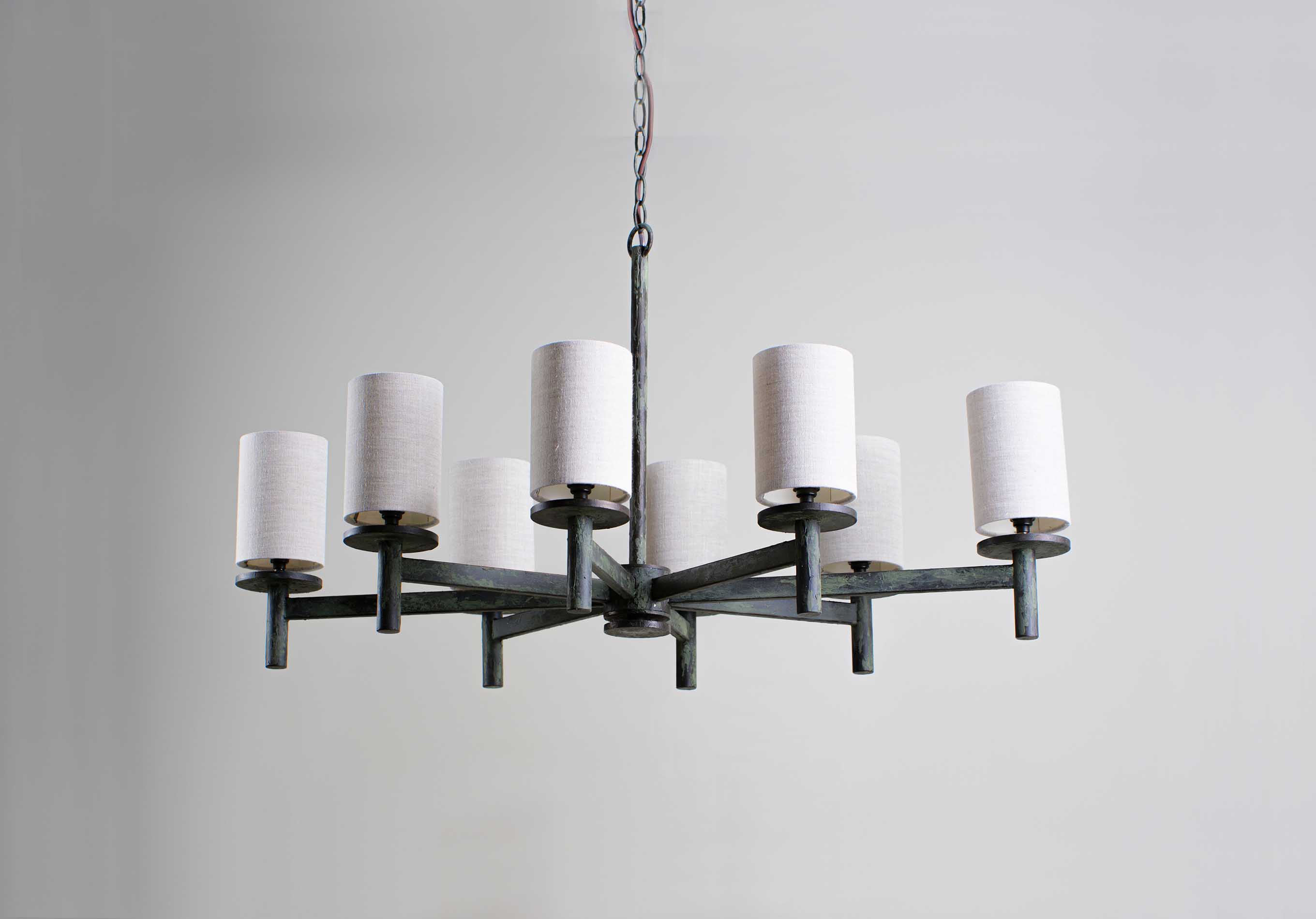Iltalaris Lustre Haut de Gamme en Laiton et Tissu Nordique - Neutralighting
