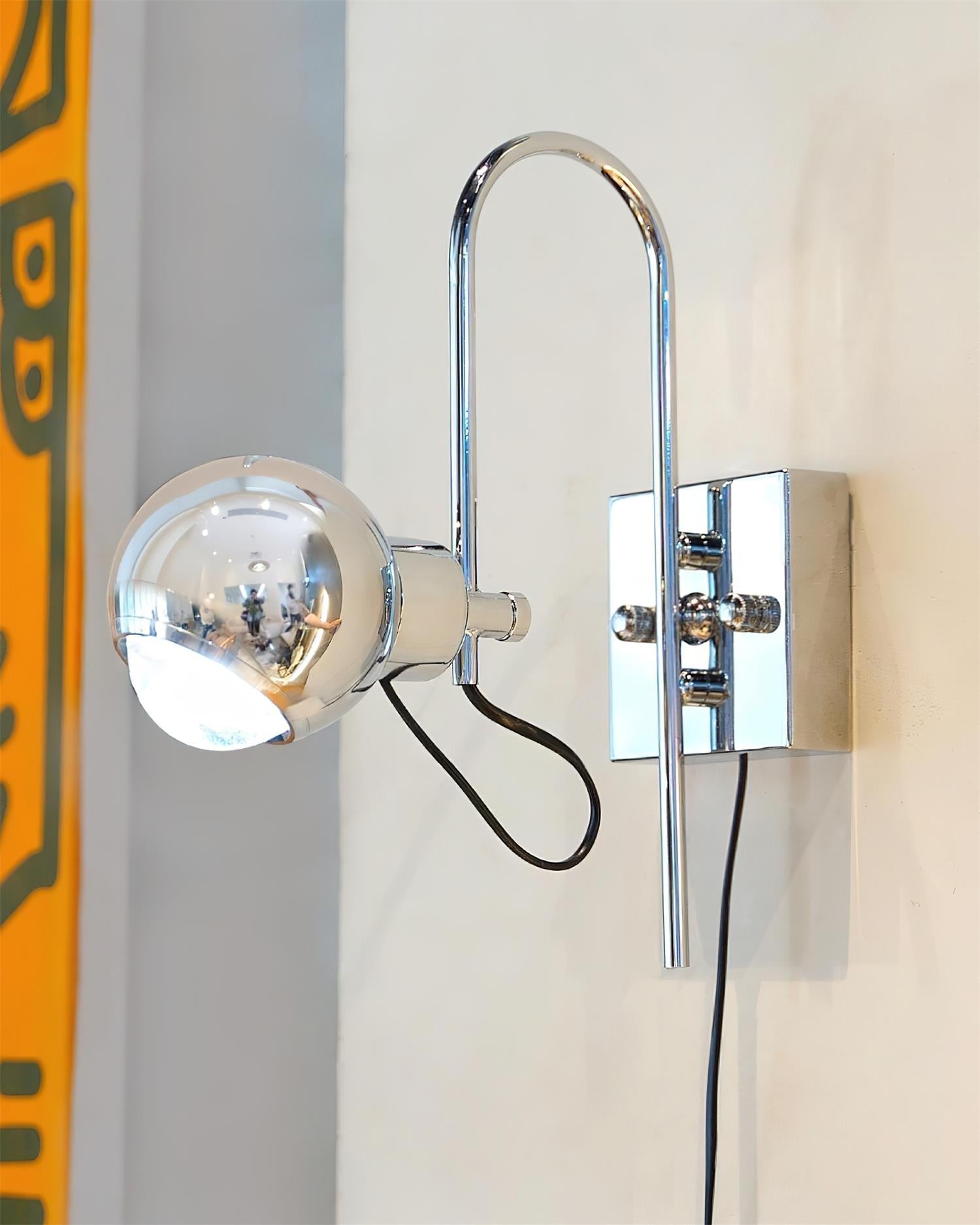 Nova Dot Lampe Murale Rétro-Futuriste - Neutralighting