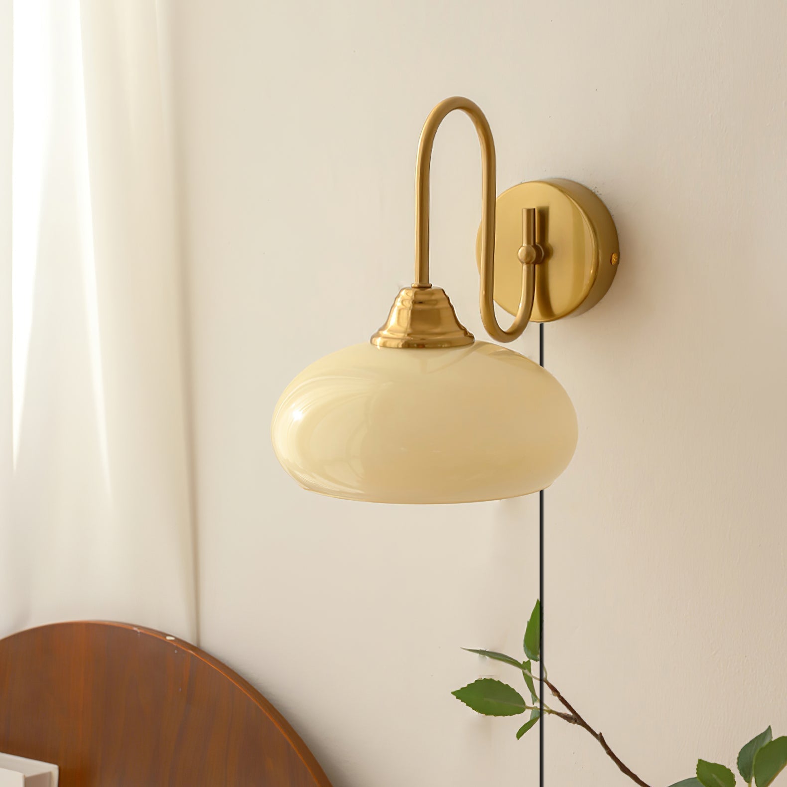 Ulsilia Applique Murale Nordique Haut de Gamme en Métal et Verre - Neutralighting