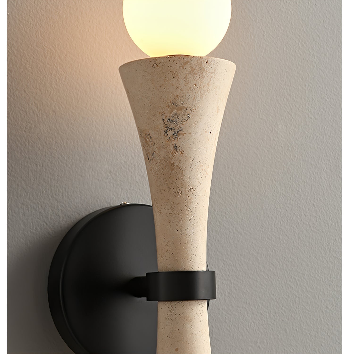Oloriel Applique Murale Sculpturale en Travertin Élégante - Neutralighting