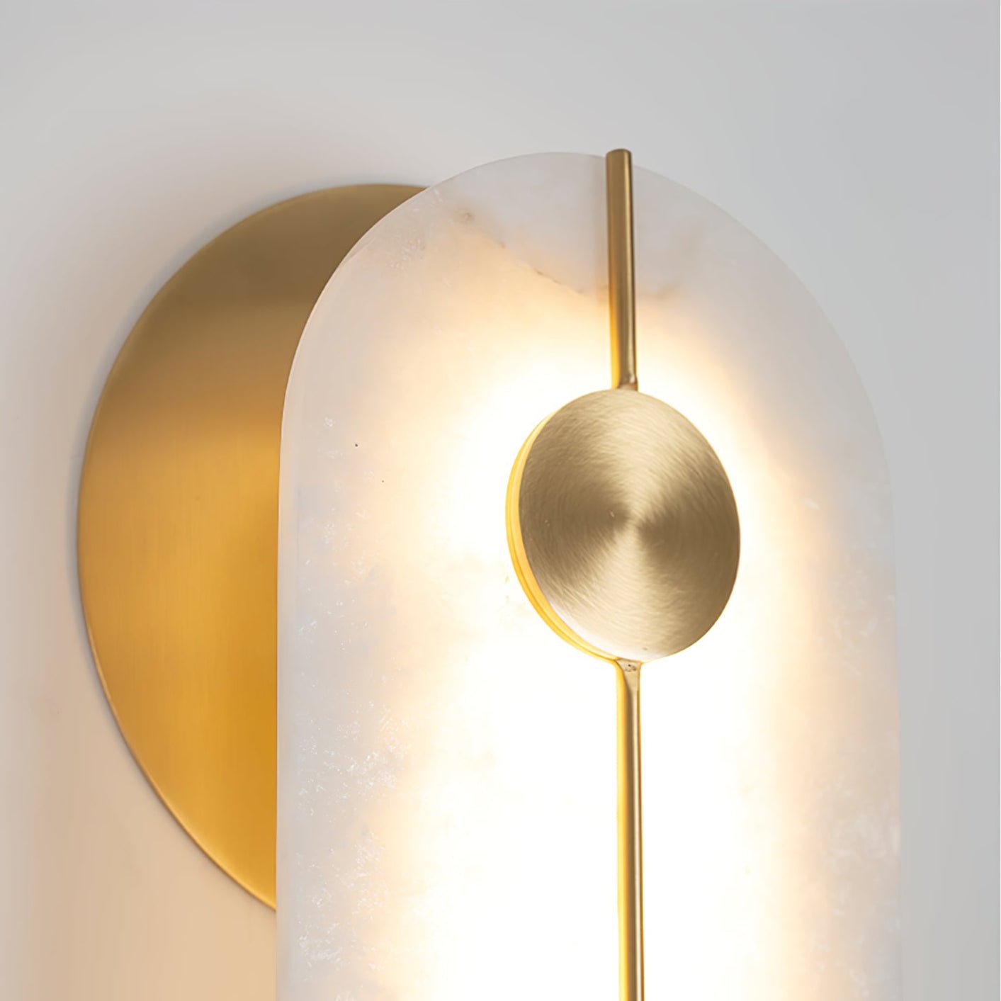 Selene Applique Murale Moderne en Albâtre et Laiton - Neutralighting
