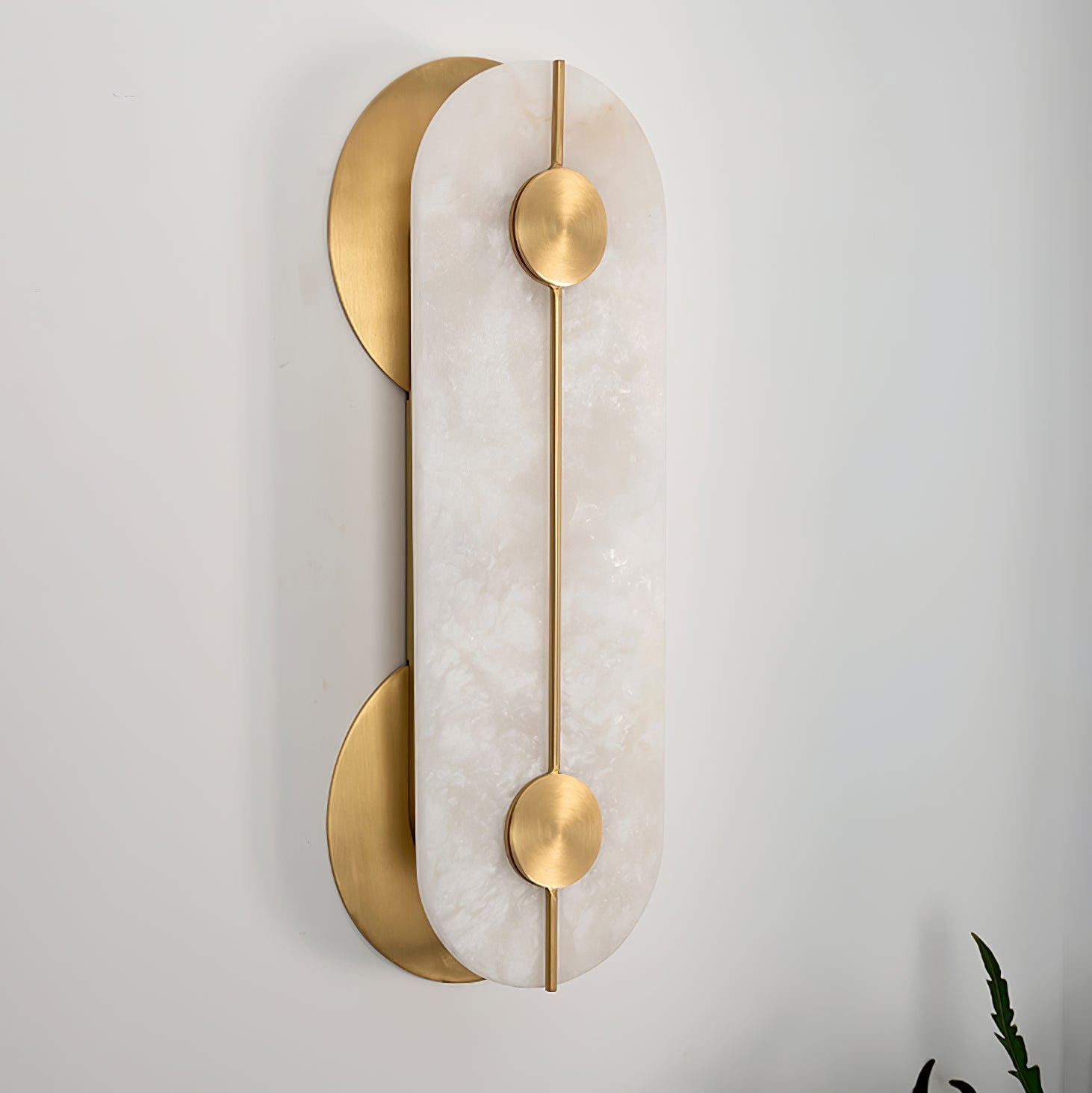Selene Applique Murale Moderne en Albâtre et Laiton - Neutralighting