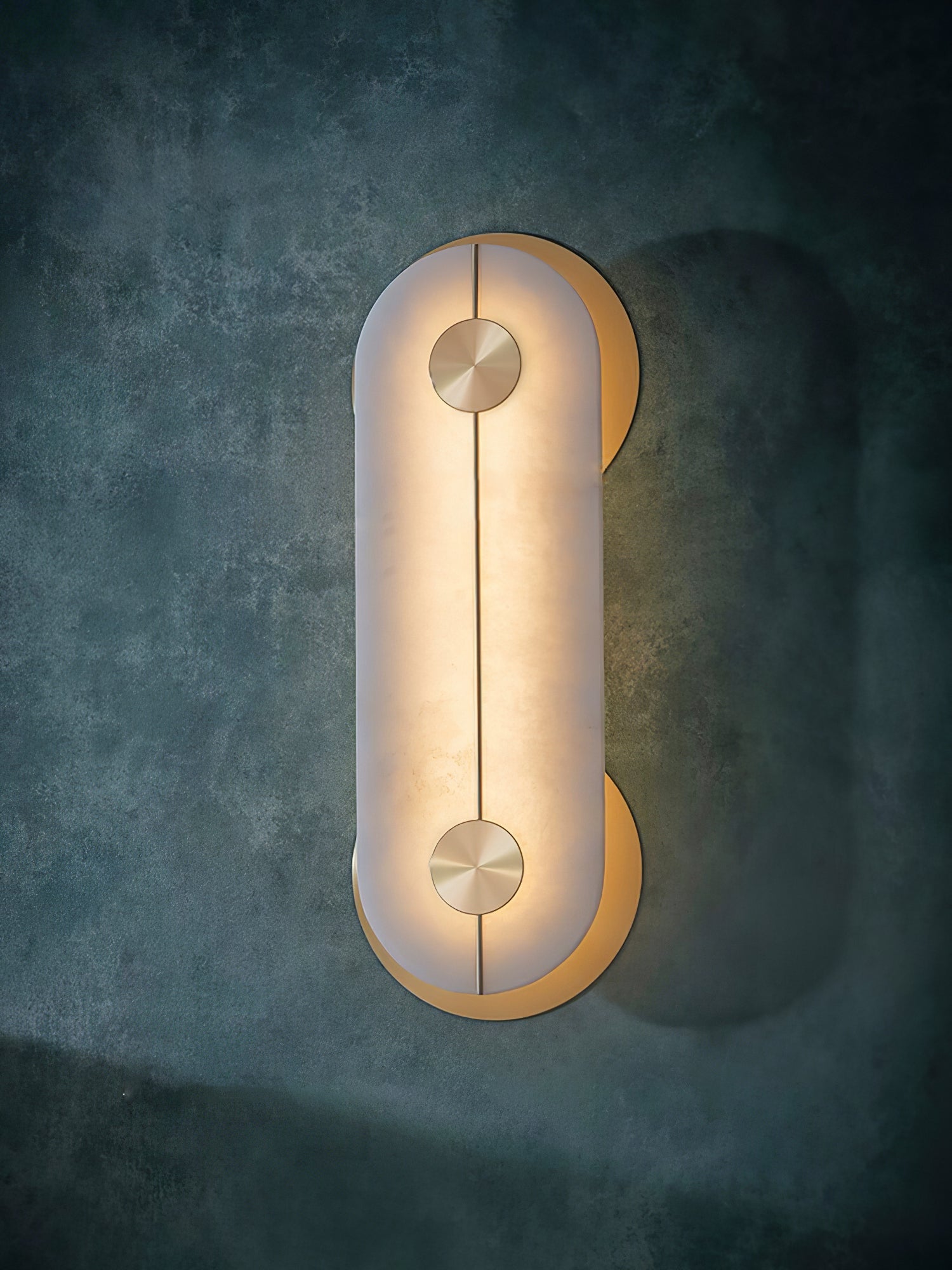 Selene Applique Murale Moderne en Albâtre et Laiton - Neutralighting
