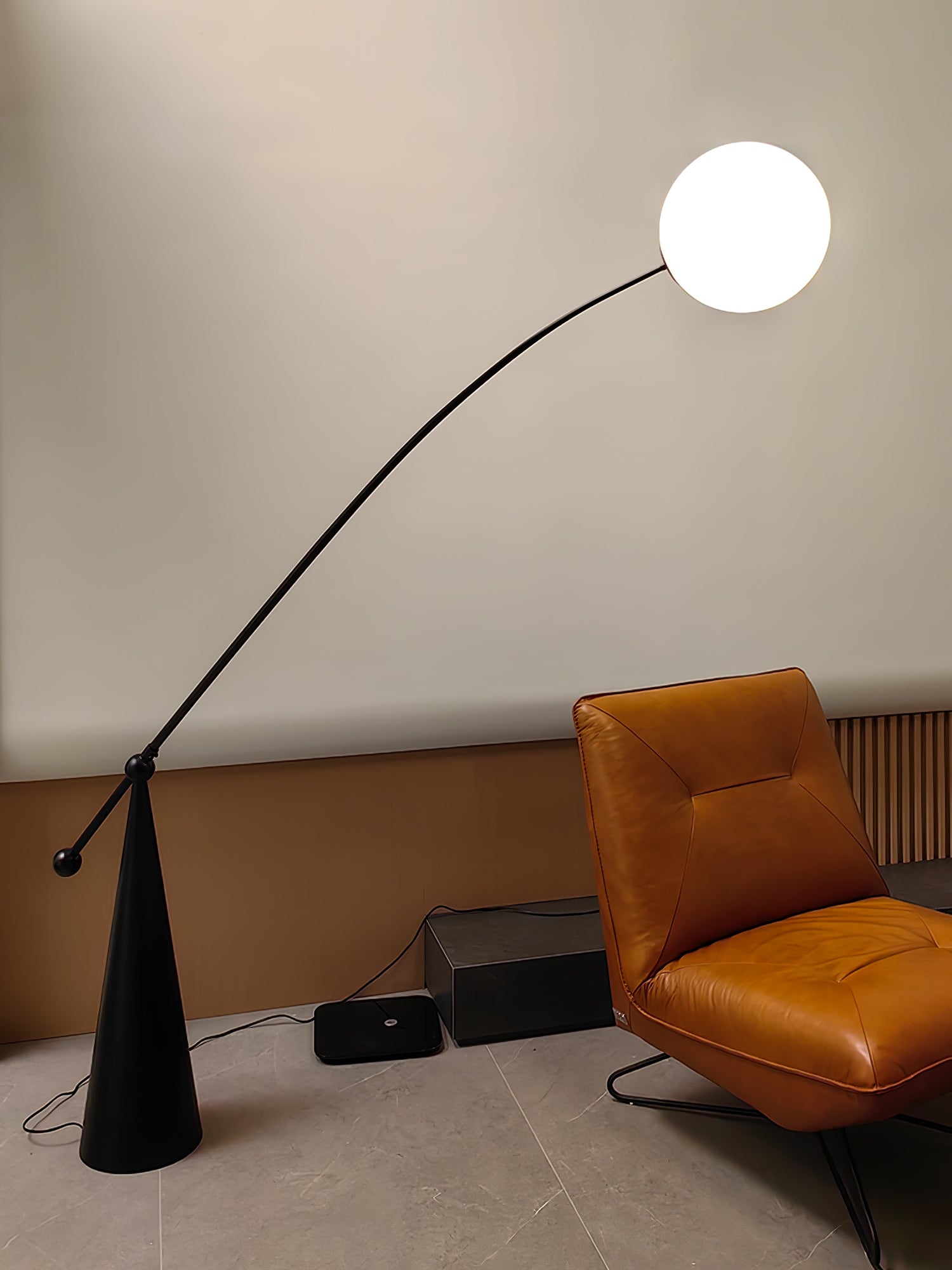 Ortalil Lampadaire Arc Moderne - Neutralighting