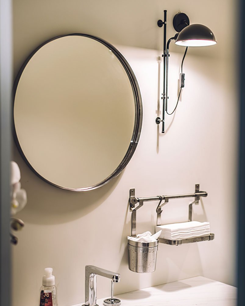 Evynor Premium Nordic Art Wall Lamp - Neutralighting