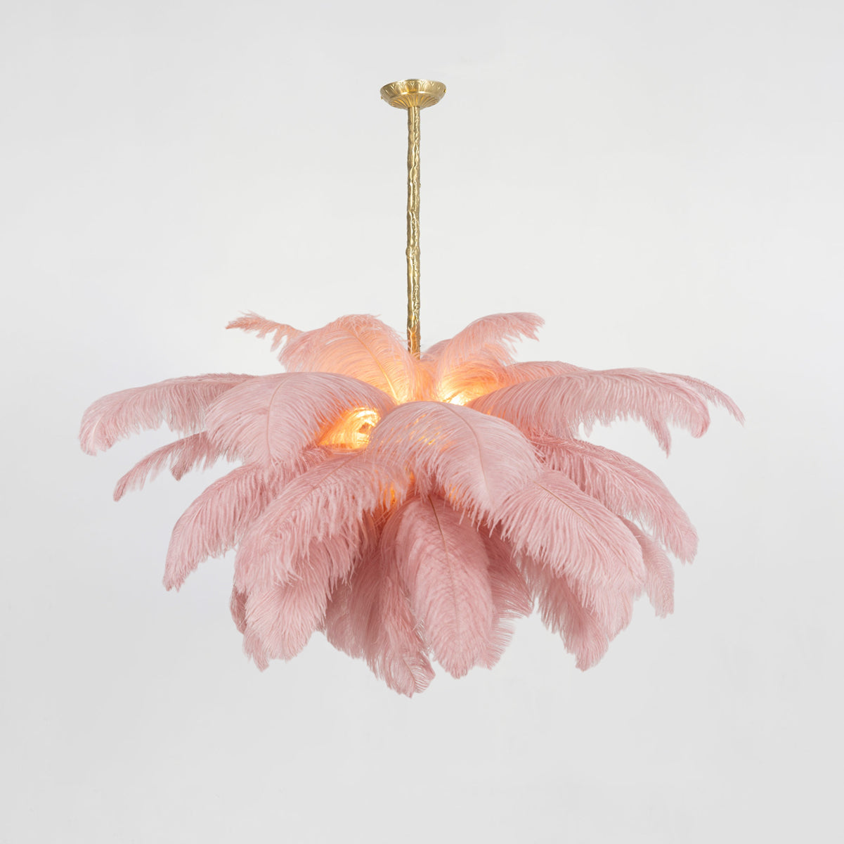 Lustra Chandelier Plume d'Autruche Grand Pied en Laiton - Neutralighting