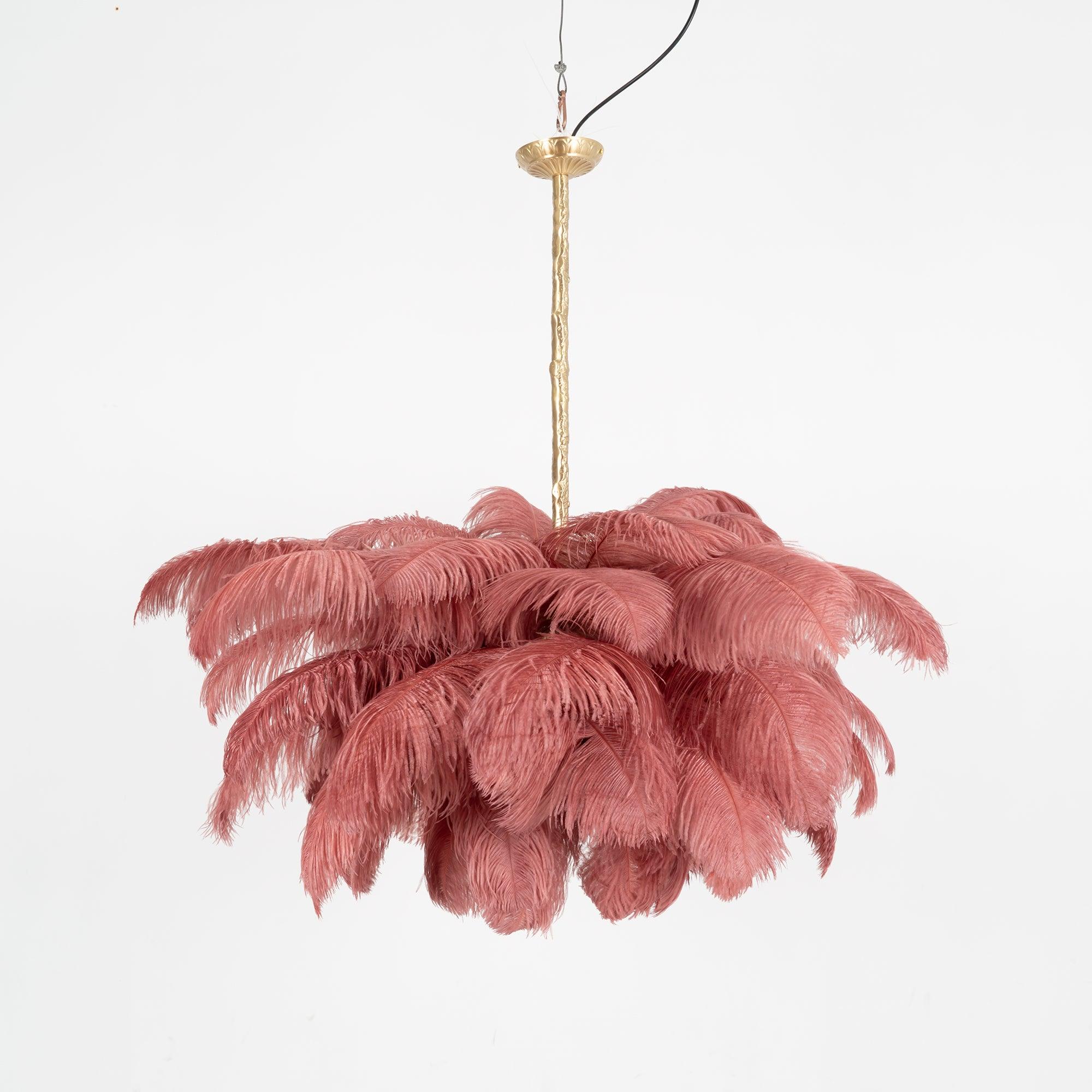 Lustra Chandelier Plume d'Autruche Grand Pied en Laiton - Neutralighting