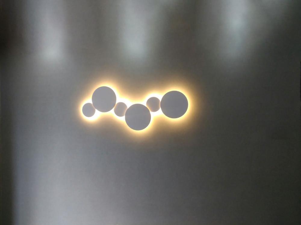 Megan Applique murale à disque géométrique - Neutralighting