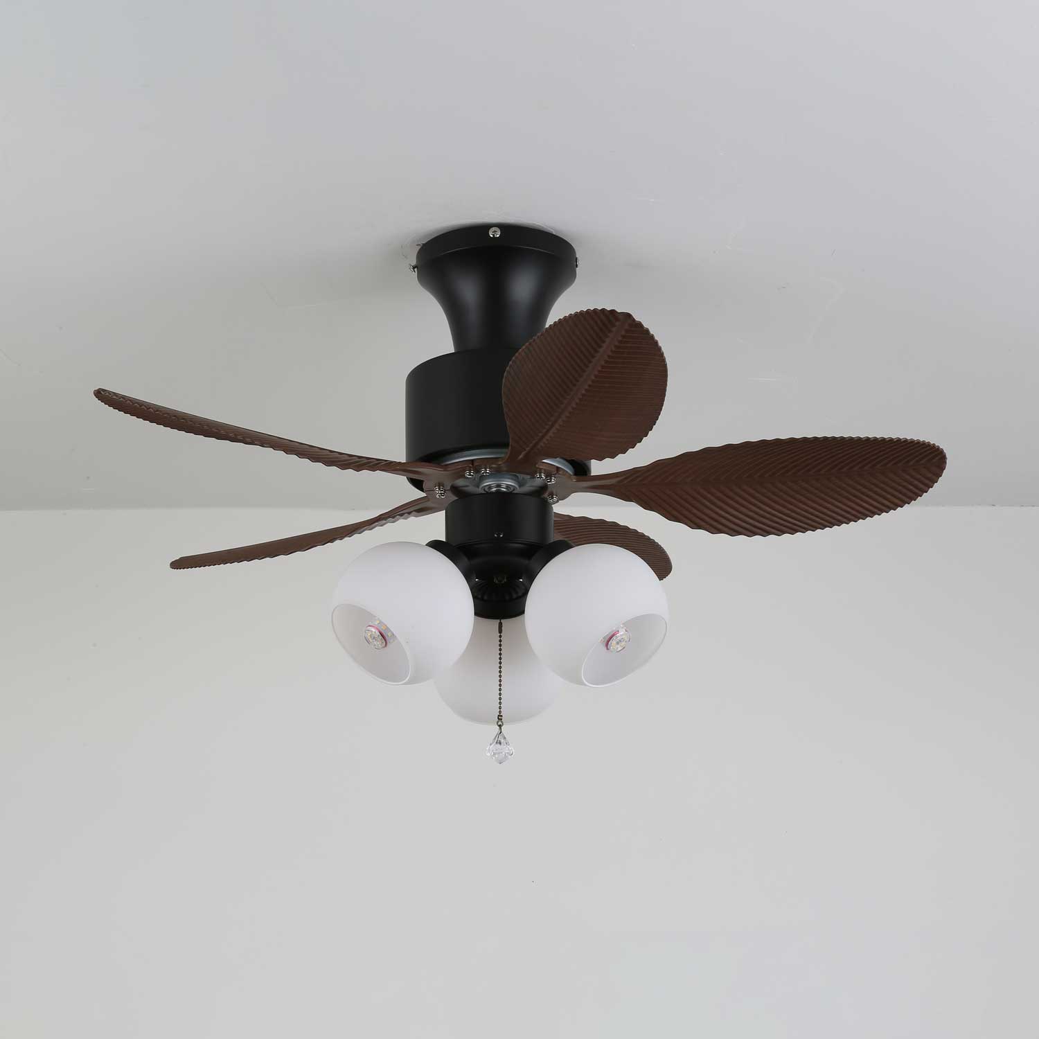 Plafonnier Ventilateur Althea Vintage en Bois, avec lumière LED allumée