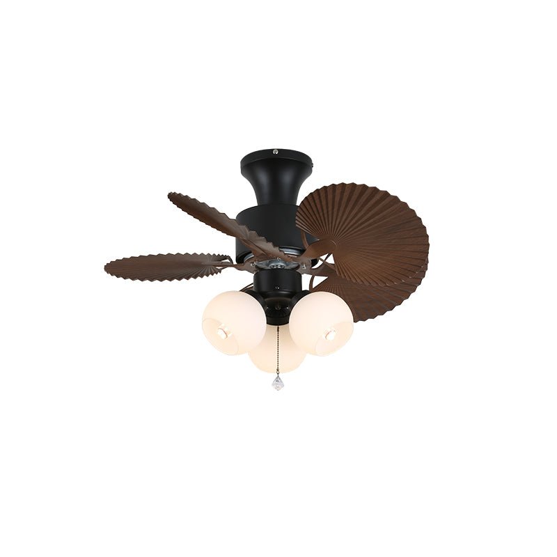Détail du moteur en cuivre pur du Plafonnier Ventilateur Liora Tropical en Verre