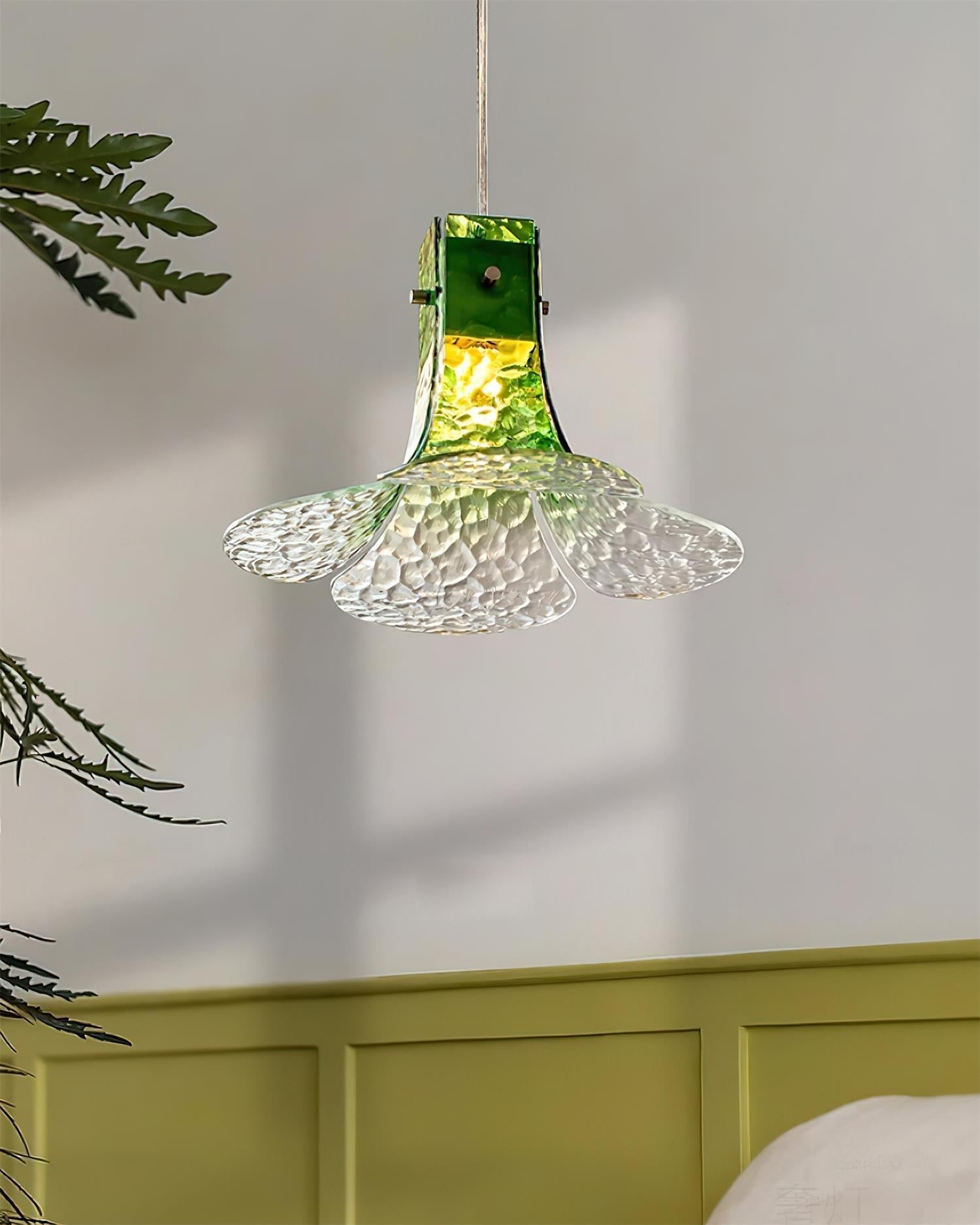 Panya Lampe Pendante en Verre Soufflé à la Main Pétale Organique - Neutralighting