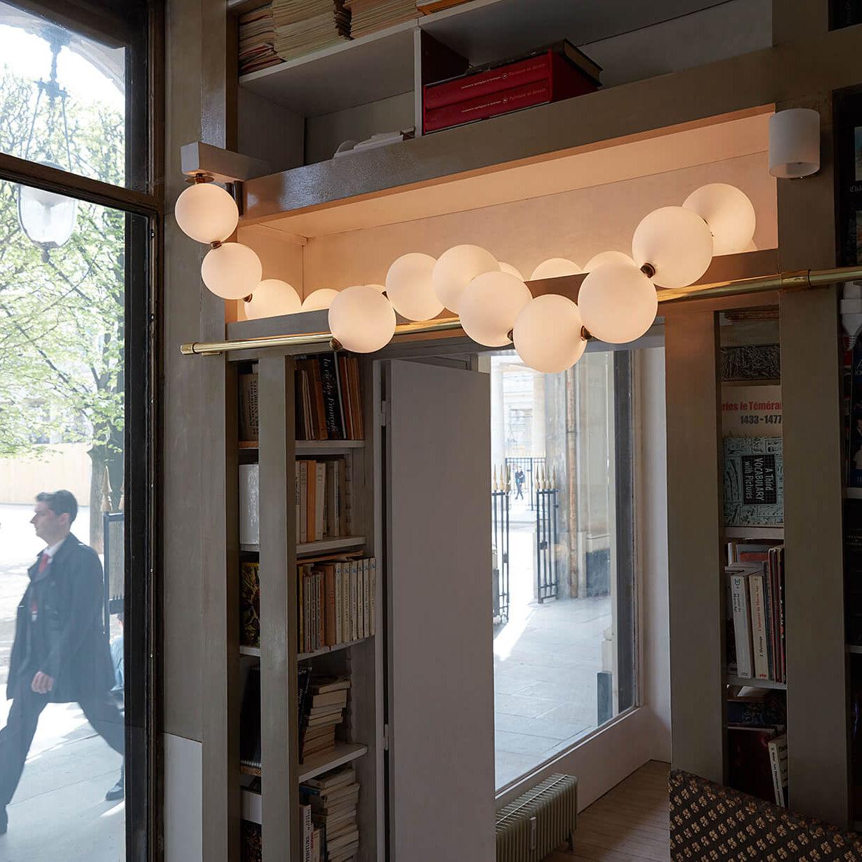Petal Chandelier Collier de Perles Luxueux - Neutralighting