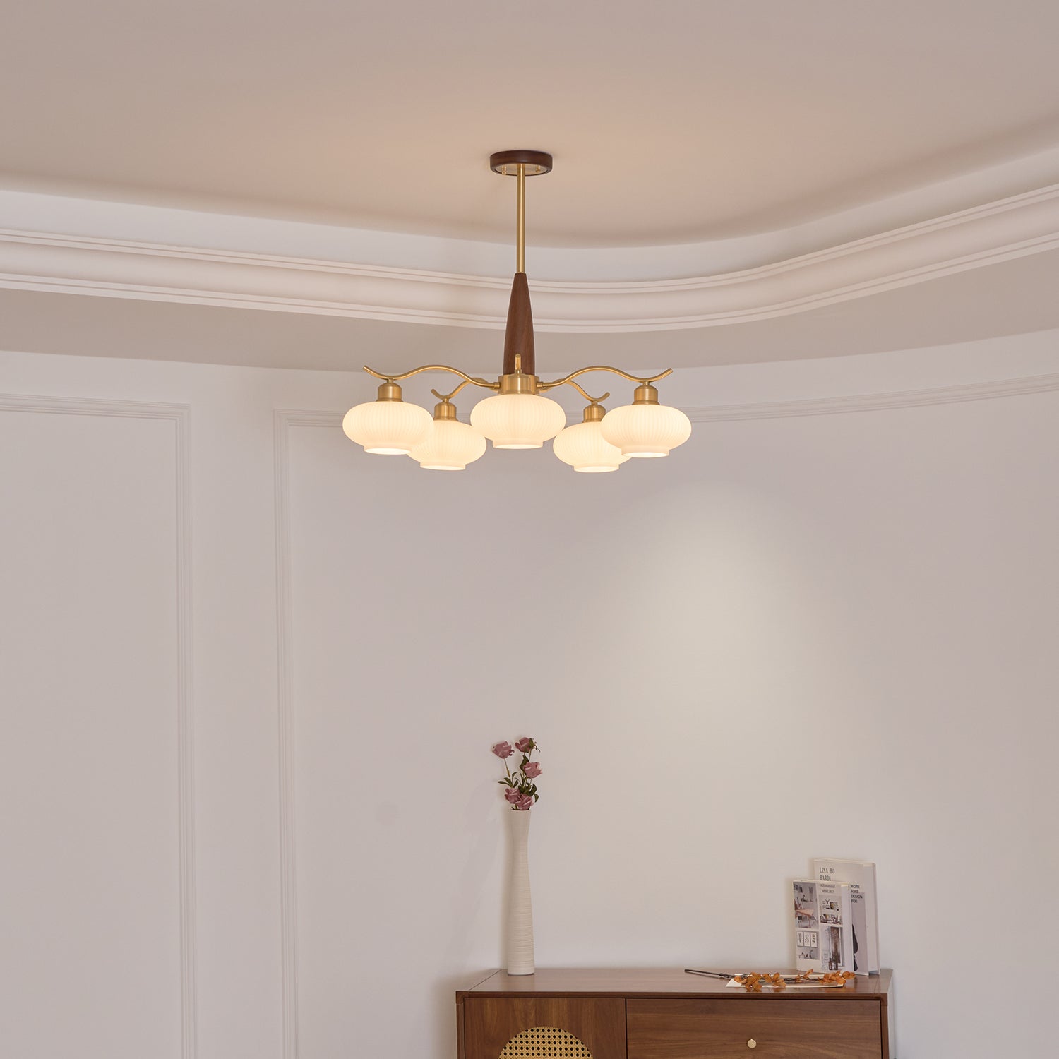 Cavien Lustre en Laiton et Noyer - Neutralighting