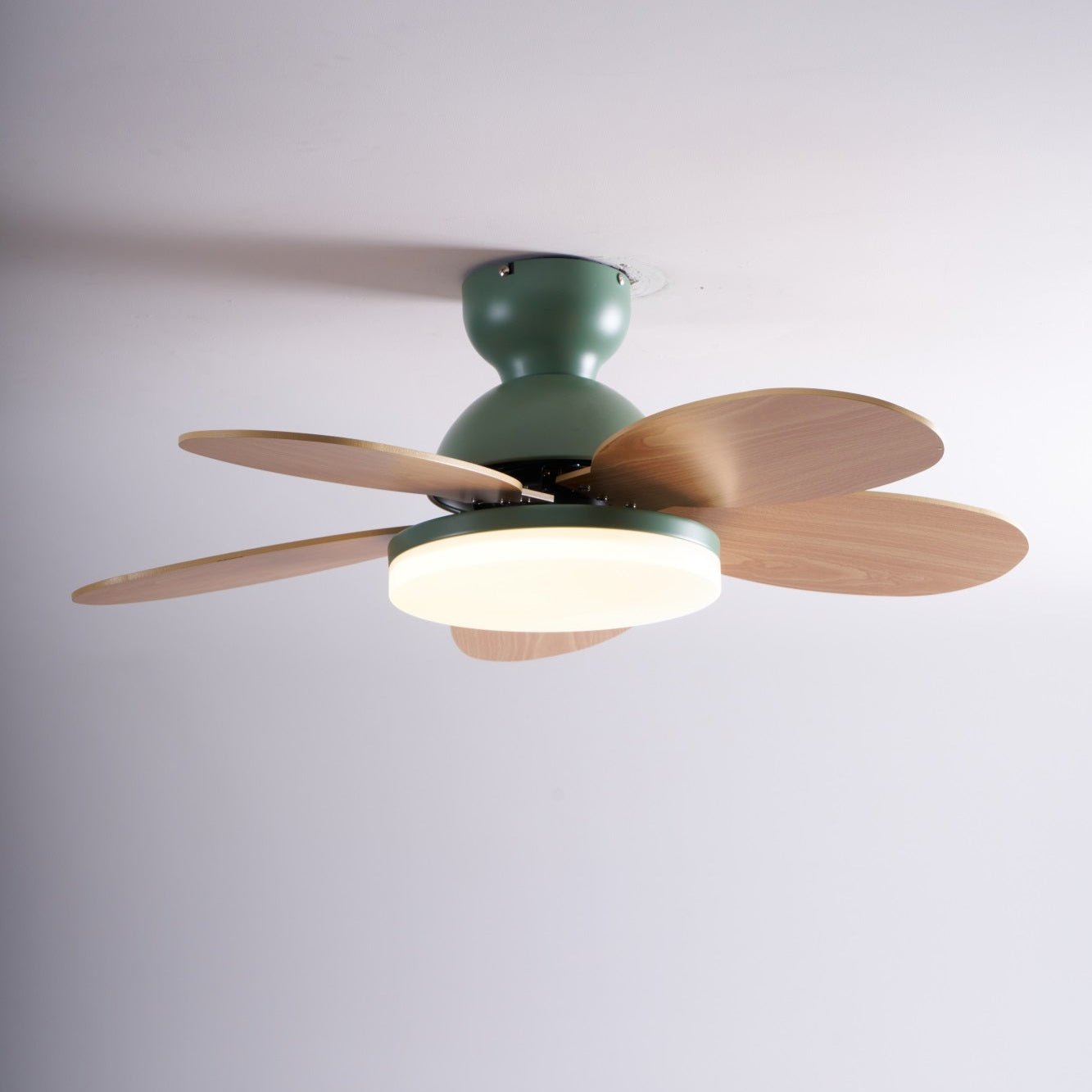Plafonnier ventilateur Liora pour enfants, parfait pour la décoration des enfants