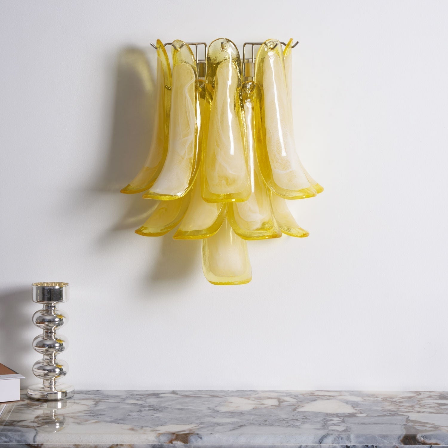 Aurora Wall Light Petal Shaped Glass Vintage Artistic - Letslighting