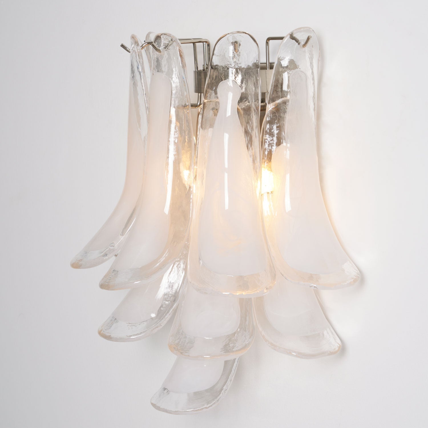 Aurora Wall Light Petal Shaped Glass Vintage Artistic - Letslighting