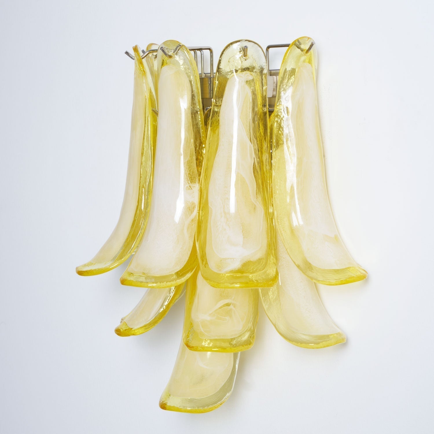 Aurora Wall Light Petal Shaped Glass Vintage Artistic - Letslighting