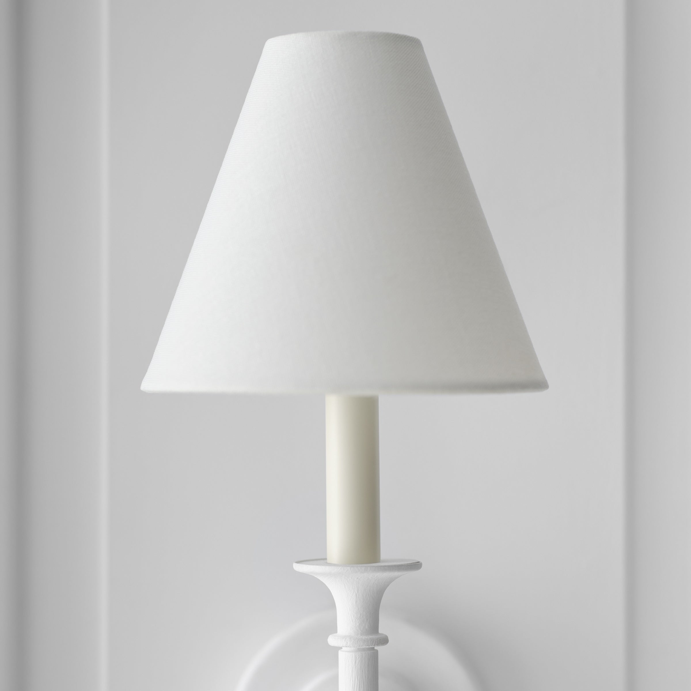 Cygnus Applique Murale Tissu Noir Minimaliste Traditionnelle Moderne - Neutralighting
