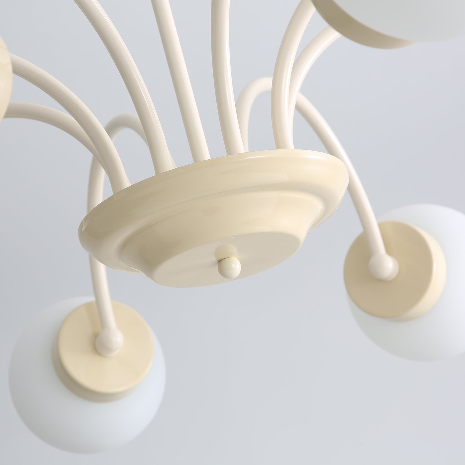 Lustra Lustre 8-Lumières Globe Pivone Élégant - Neutralighting