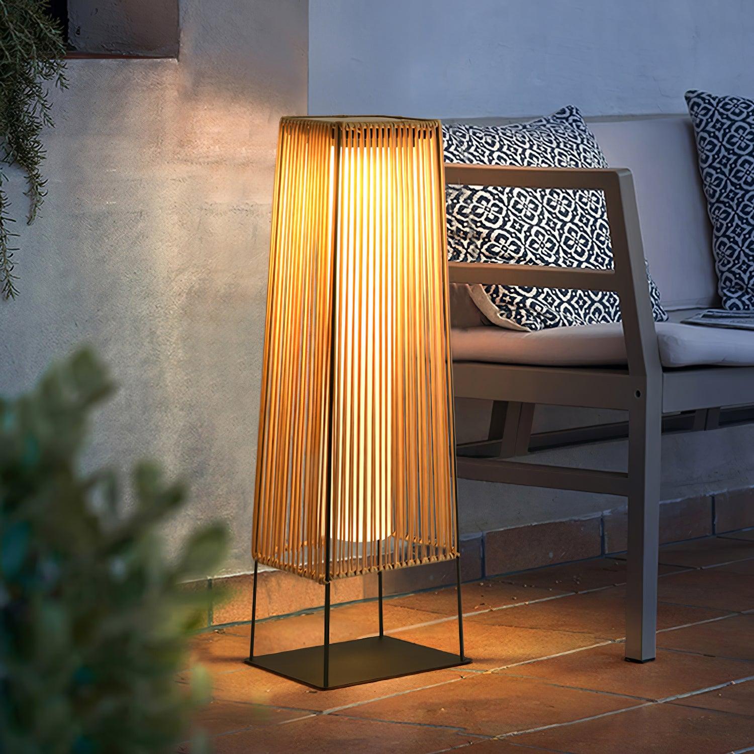 Adrian Applique d’Extérieur Moderne Élégante - Neutralighting