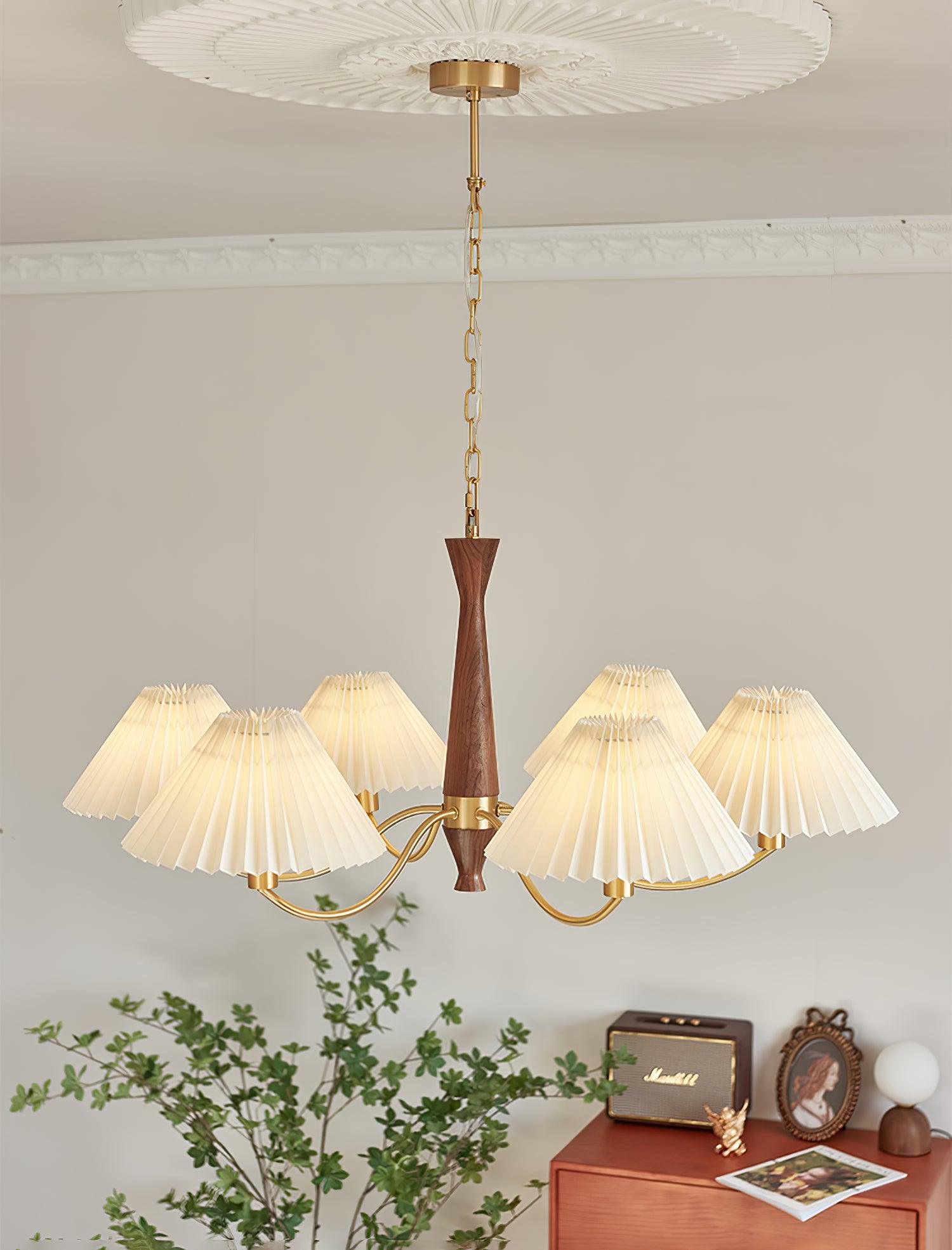Lustra Chandelier Plissé avec Abat-jours Blancs Milieu du Siècle - Neutralighting