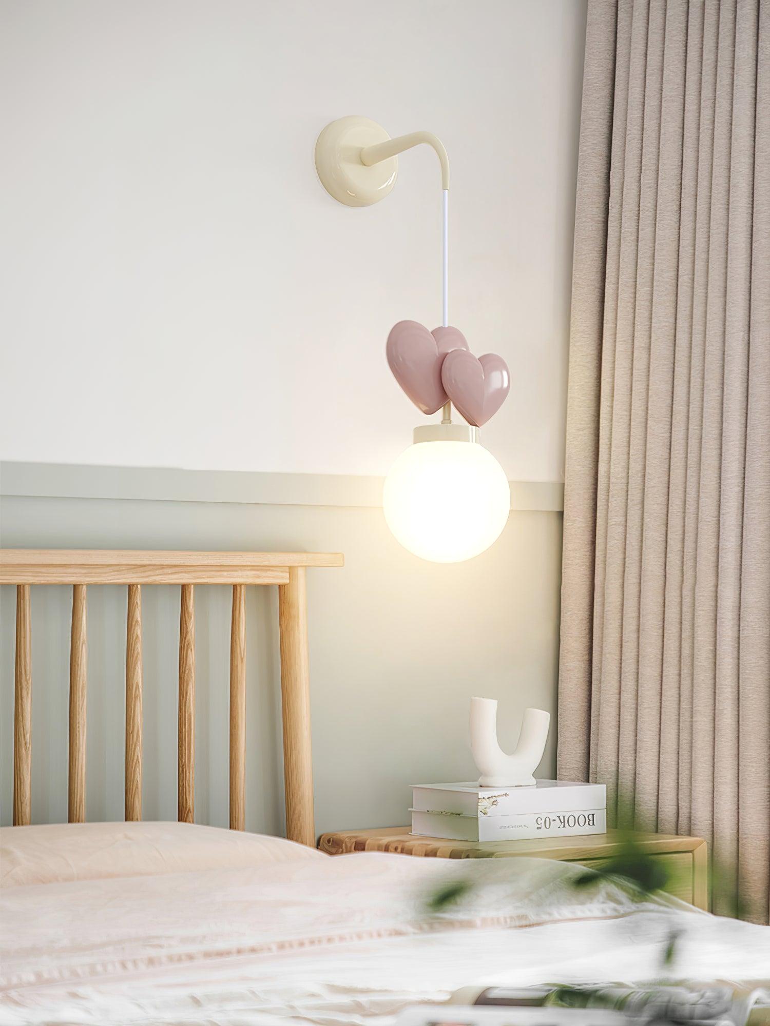 Riva Applique Murale Résine Cœur Verre - Neutralighting
