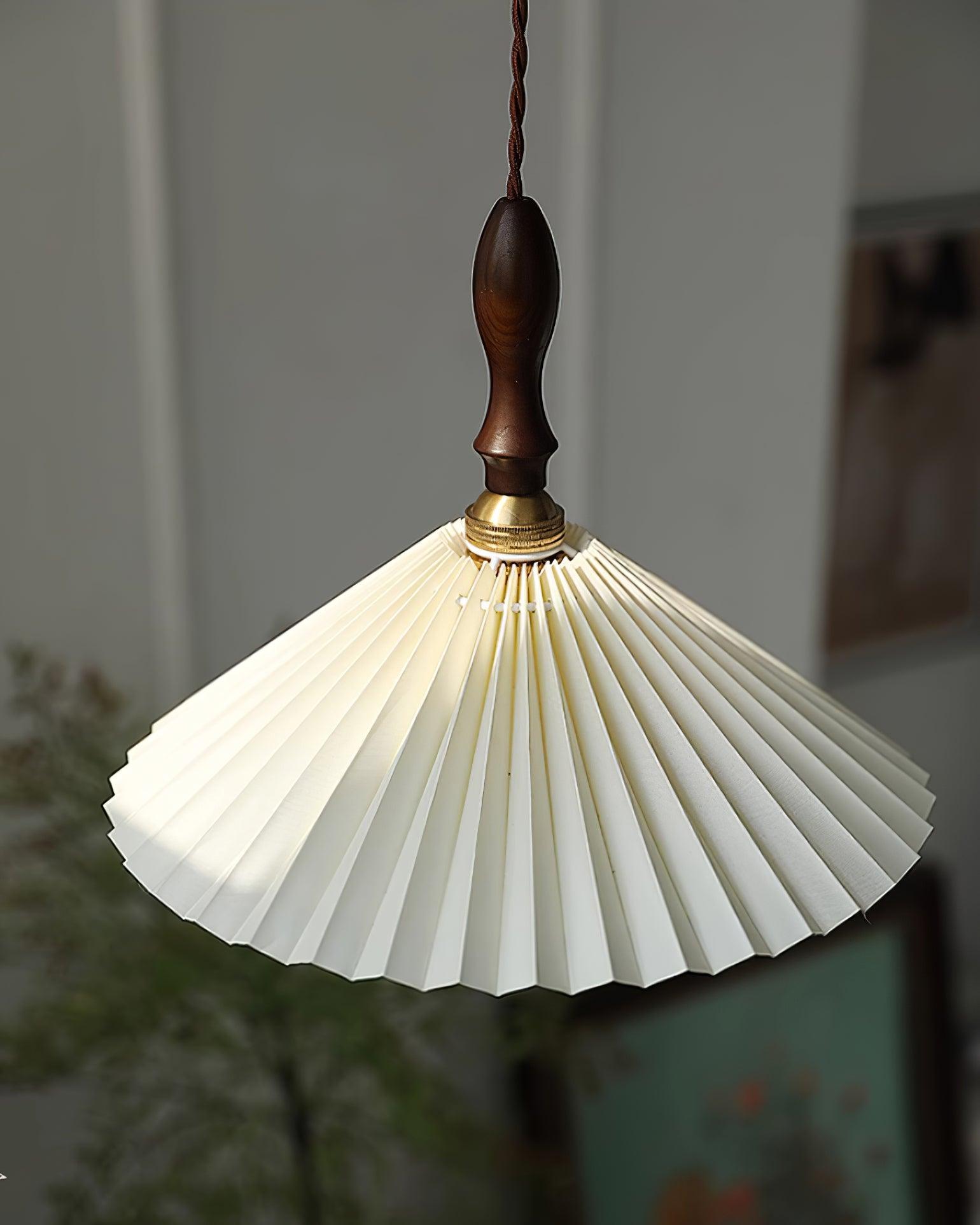 Prairie Suspension en Noyer à Abat-jour Plissé - Neutralighting