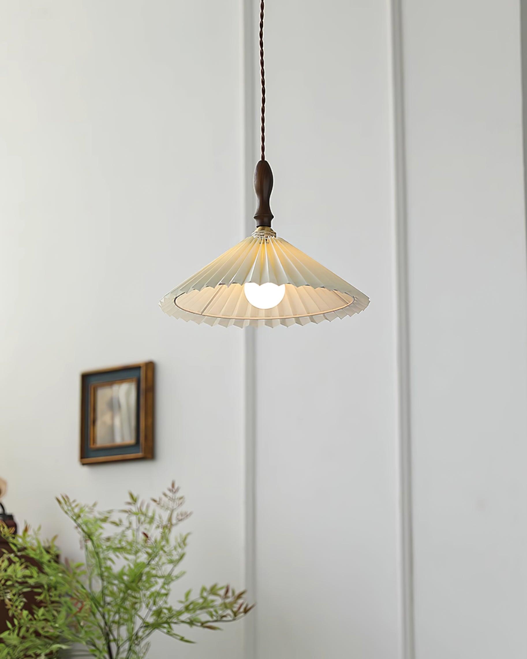 Prairie Suspension en Noyer à Abat-jour Plissé - Neutralighting