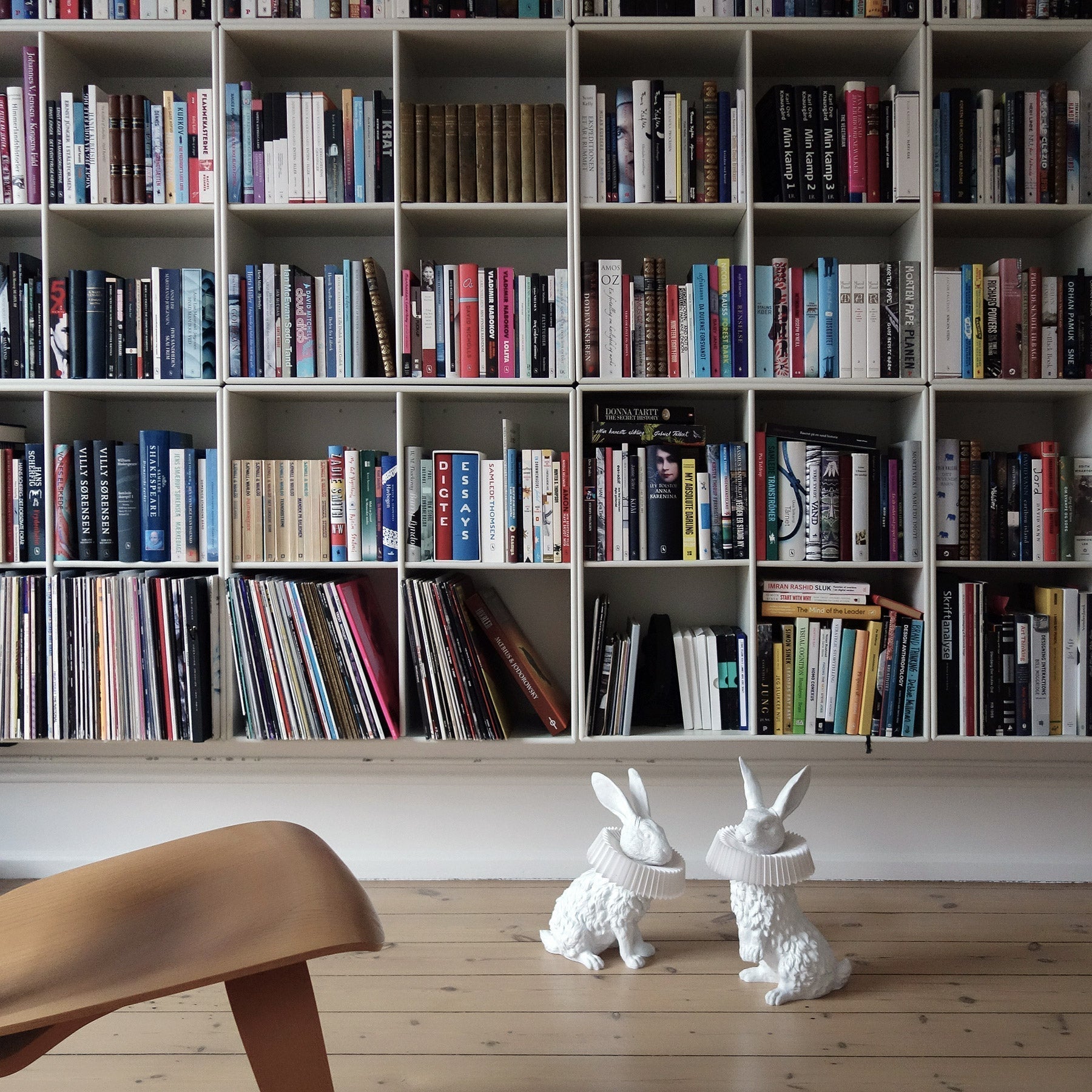 Rabbit X Table Lamp - Blowlighting