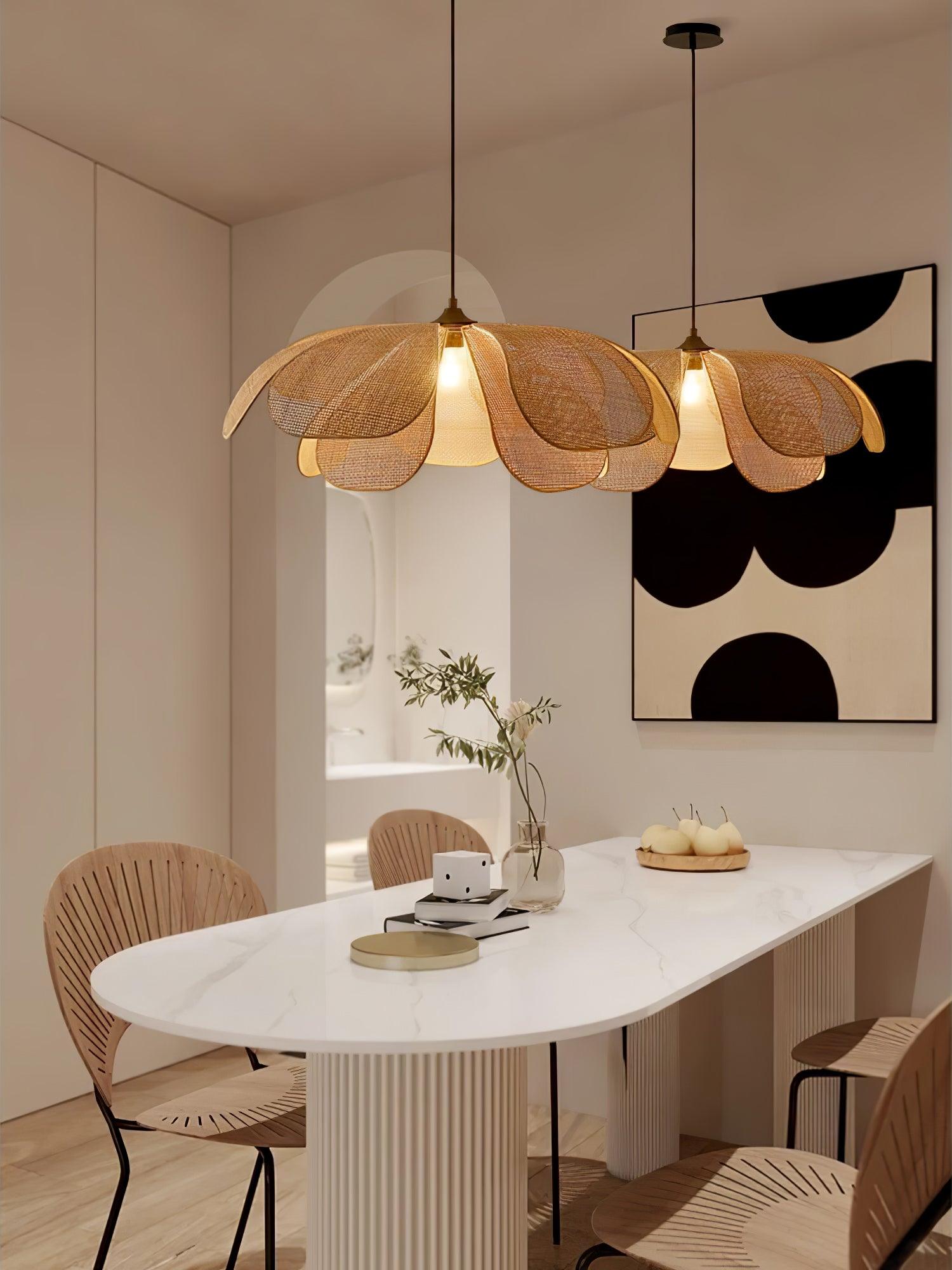 Eloria Lustra Lampe Suspendue Rattan Forme Pétale Élégante - Neutralighting