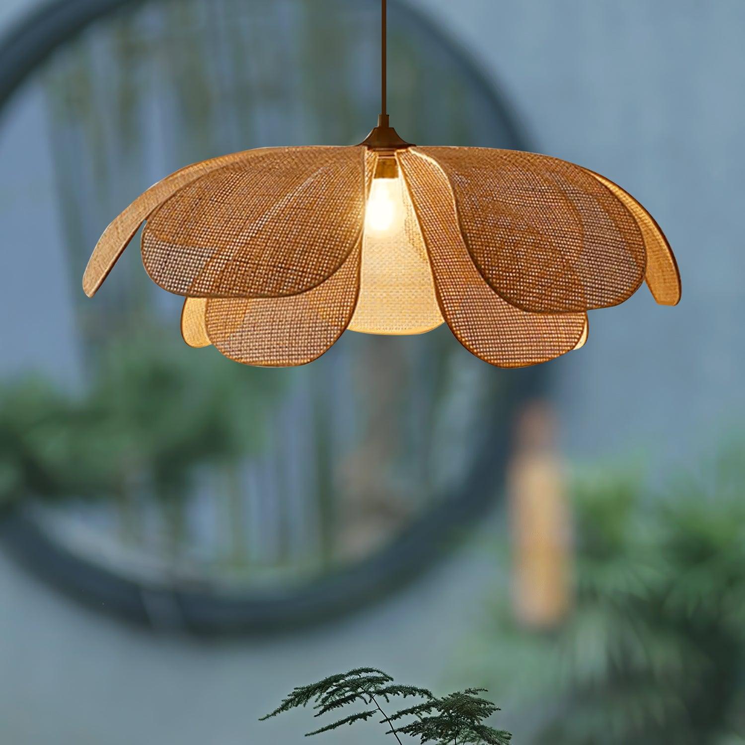 Eloria Lustra Lampe Suspendue Rattan Forme Pétale Élégante - Neutralighting