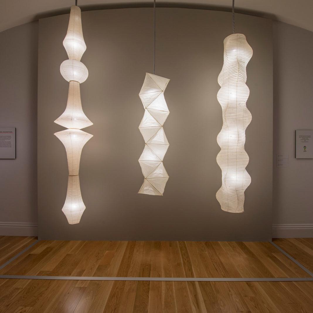 Faye Suspension Sculpturale Verticale en Papier - Neutralighting