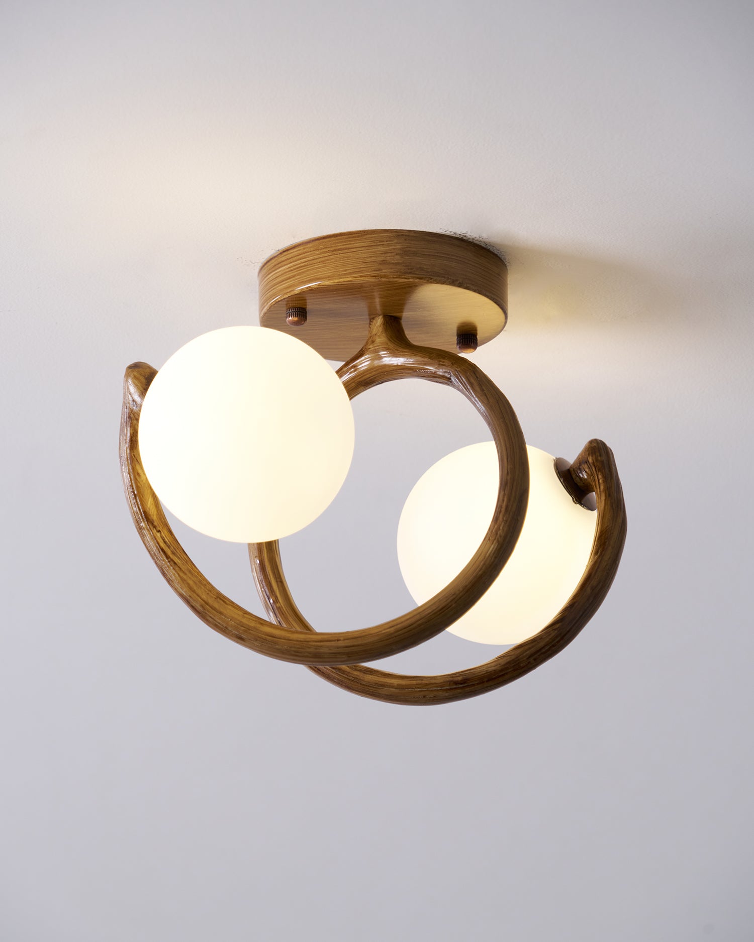 Liora Plafonnier Boule - Neutralighting
