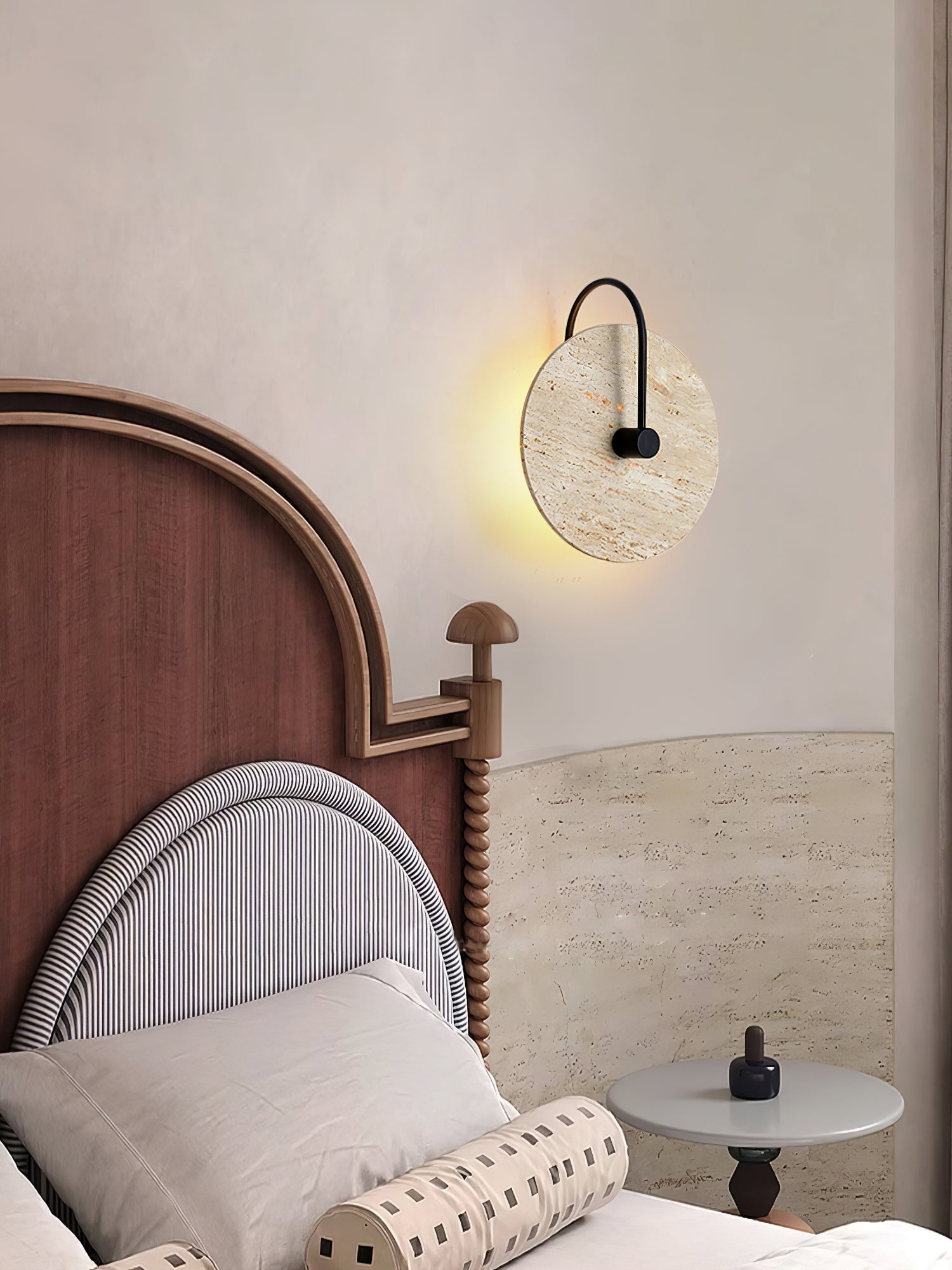 Kara Applique Murale Minimaliste en Travertin - Neutralighting
