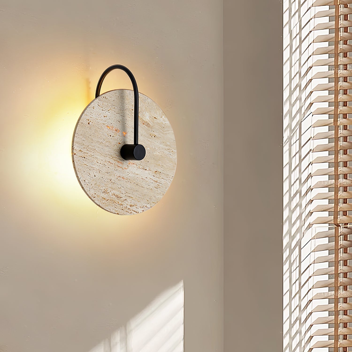Kara Applique Murale Minimaliste en Travertin - Neutralighting