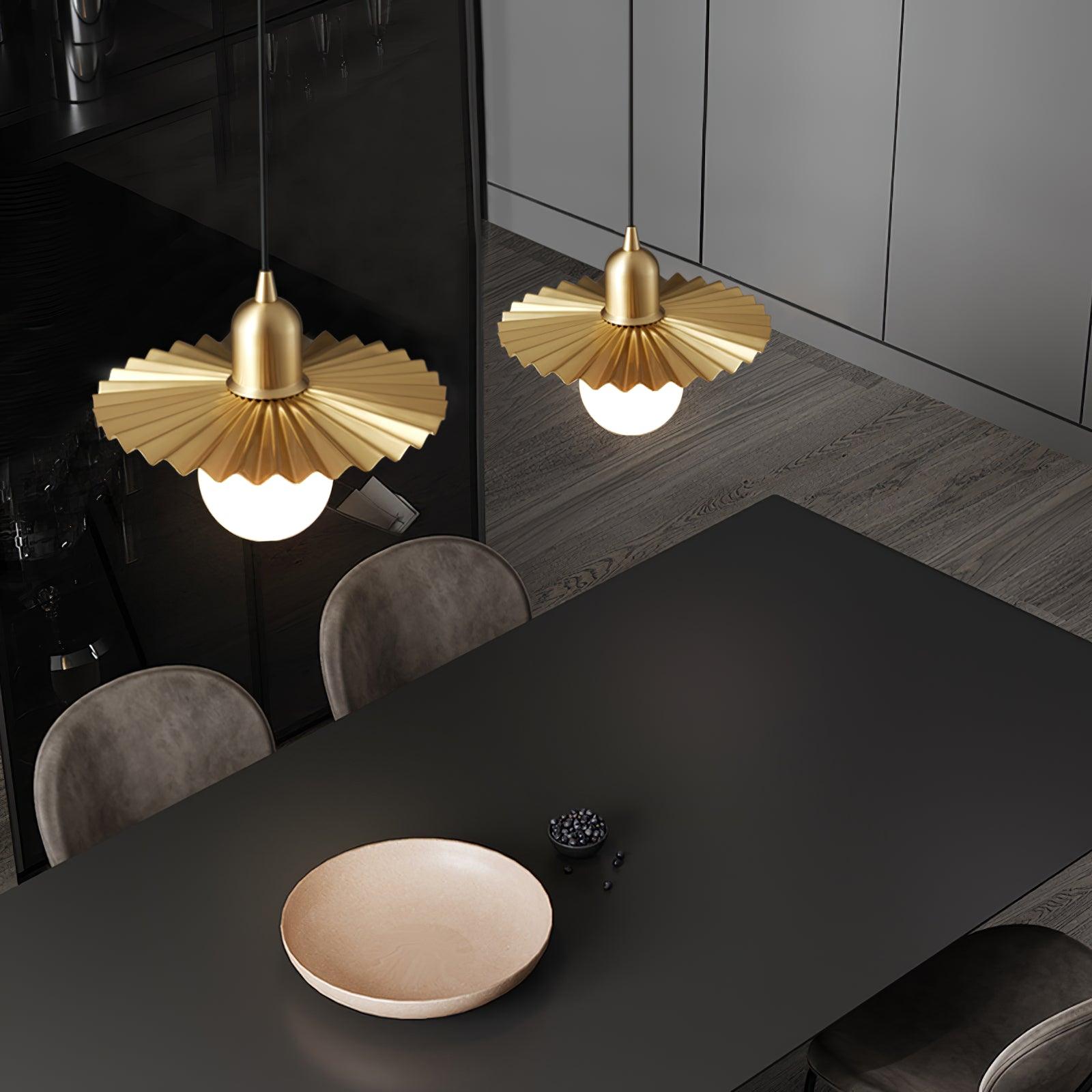 Rozeta Suspension en Laiton Plissé Moderne - Neutralighting