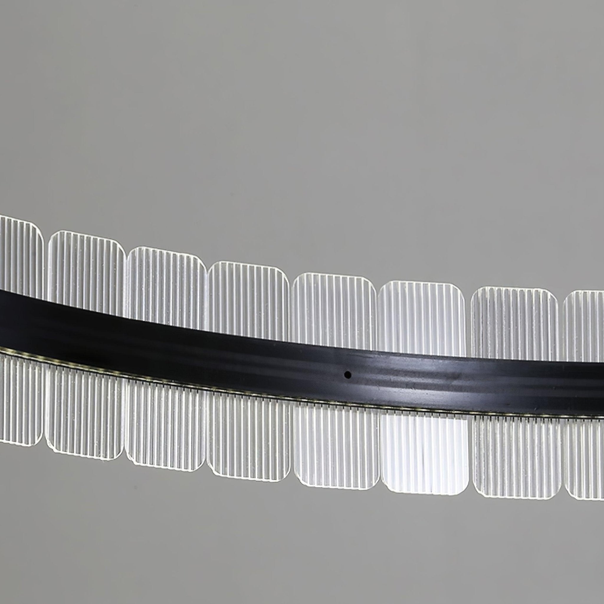 Lustra Chandelier Saturno LED avec Blocs Acryliques - Neutralighting