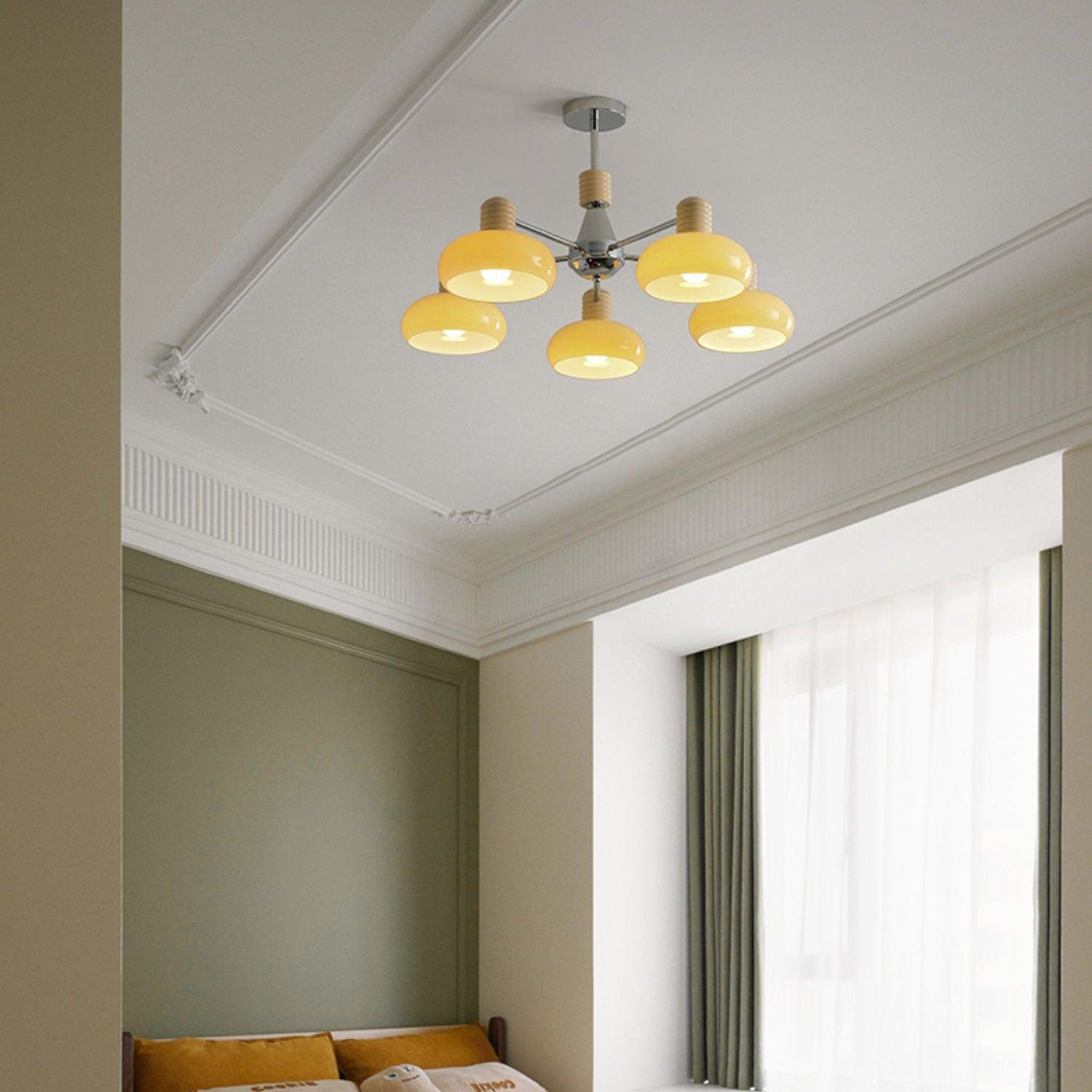 Zephyren Lustre Persimmon avec abat-jours en verre beige et structure chromée - Neutralighting