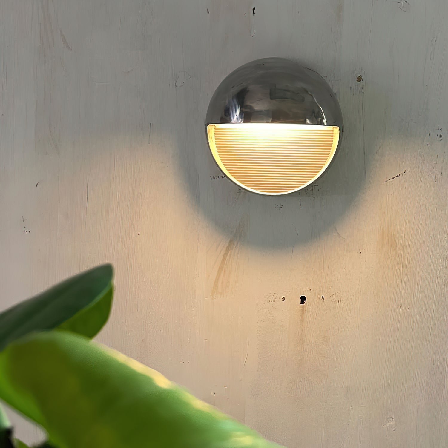 Avrinor Vintage Outdoor Metal Glass Wall Lamp - Lamp Copper