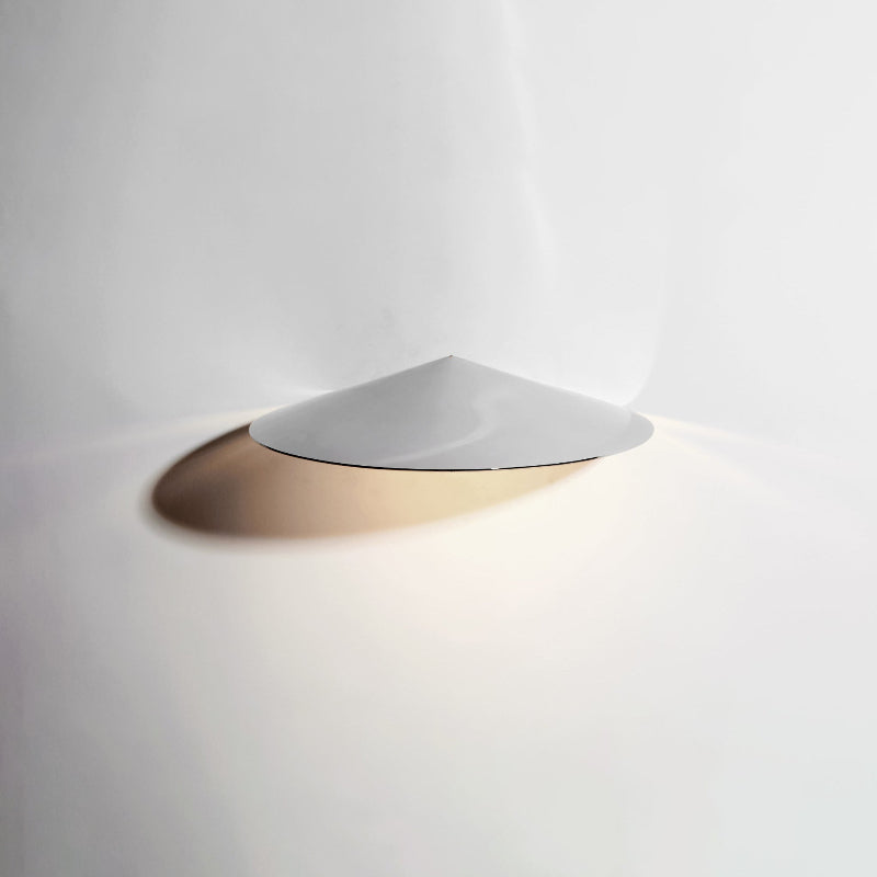 Orshayra Applique Murale Métallique Moderne Minimaliste - Neutralighting