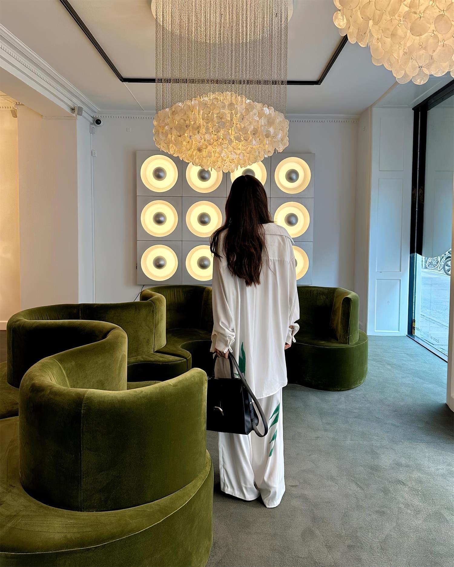 Shell Collection Luxury Metal Chandelier - Neutralighting