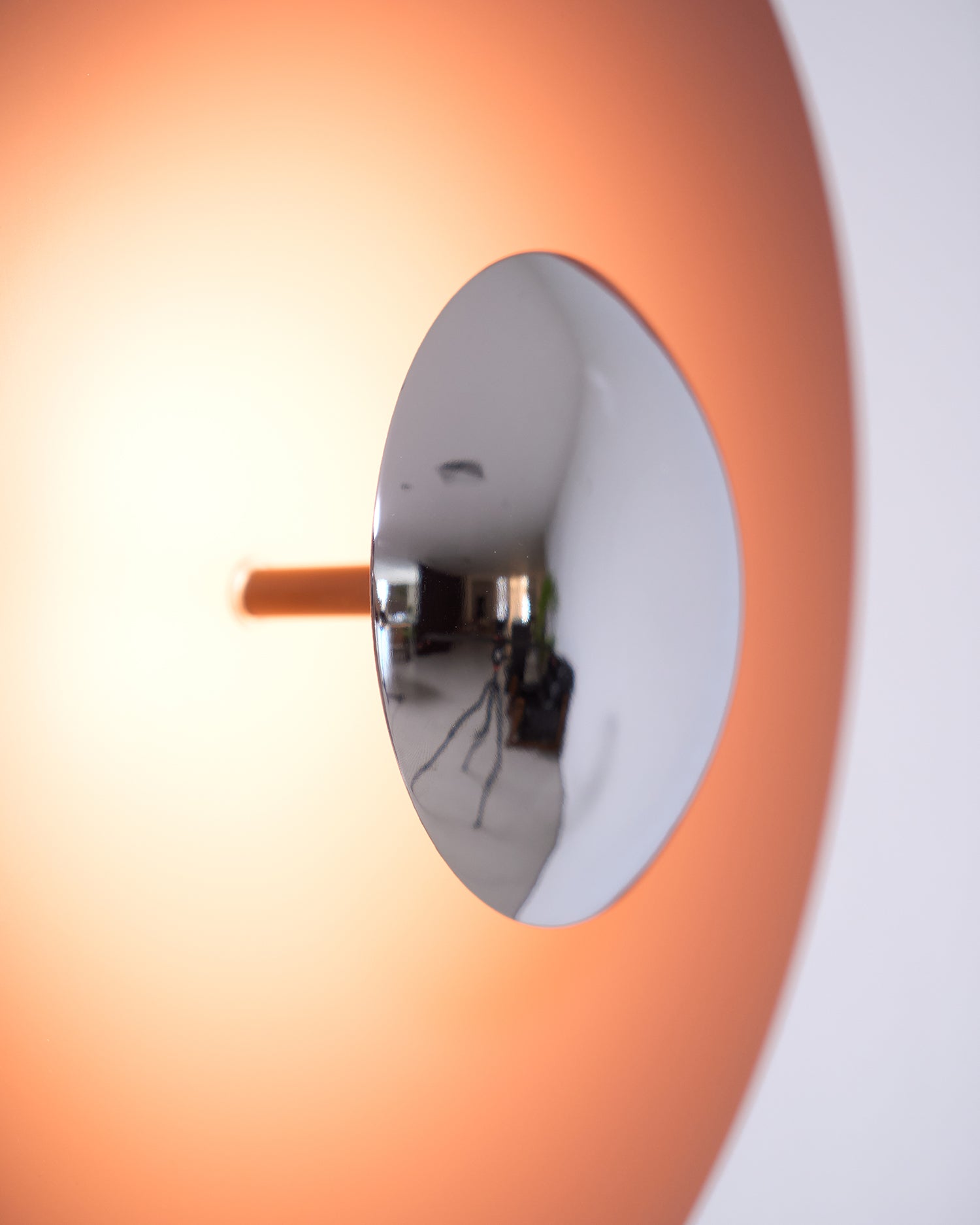 Peacemaker Elegance Simplicity Glow Wall Light - Neutralighting