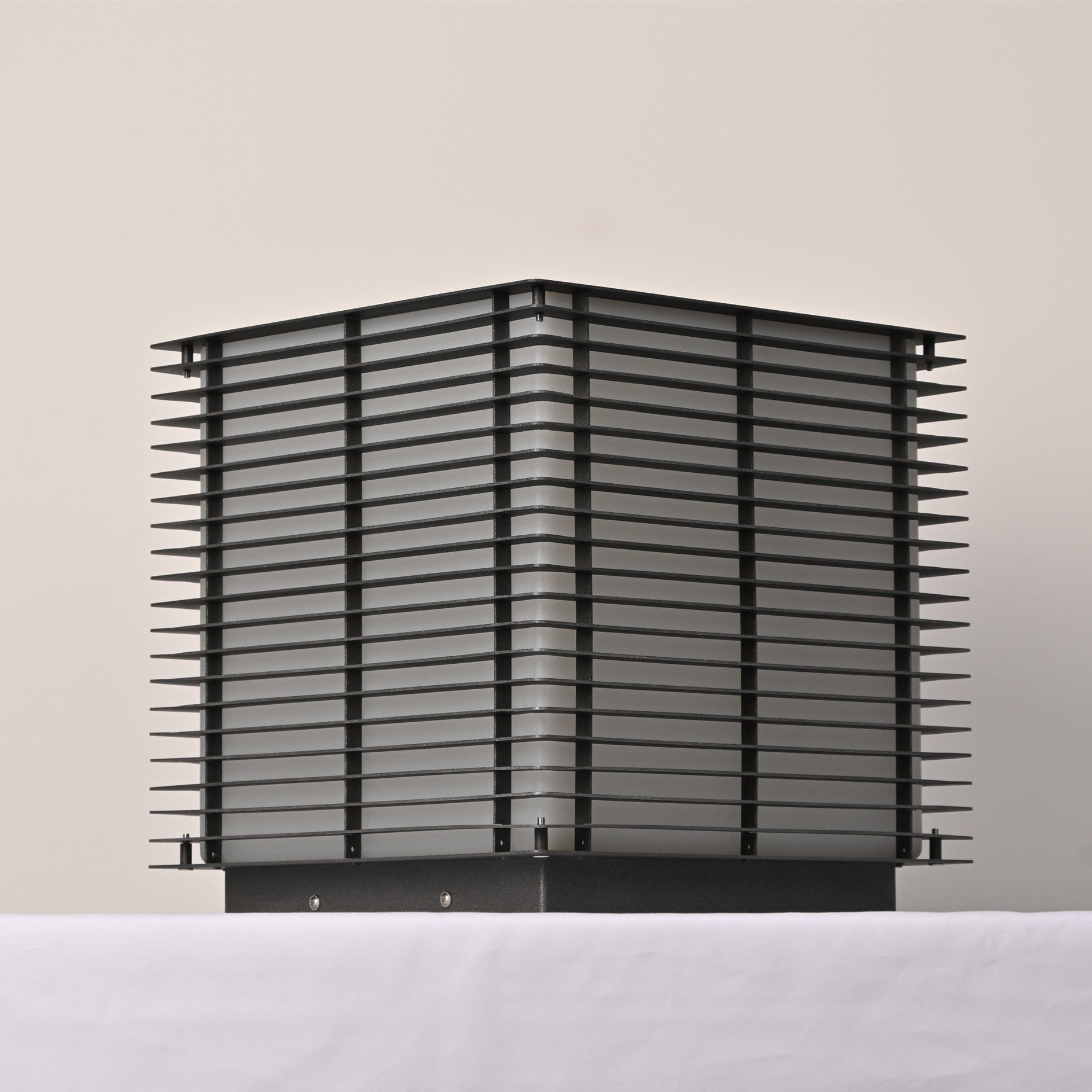 Eryon Lampe Solaire À Grille Extérieure - Neutralighting