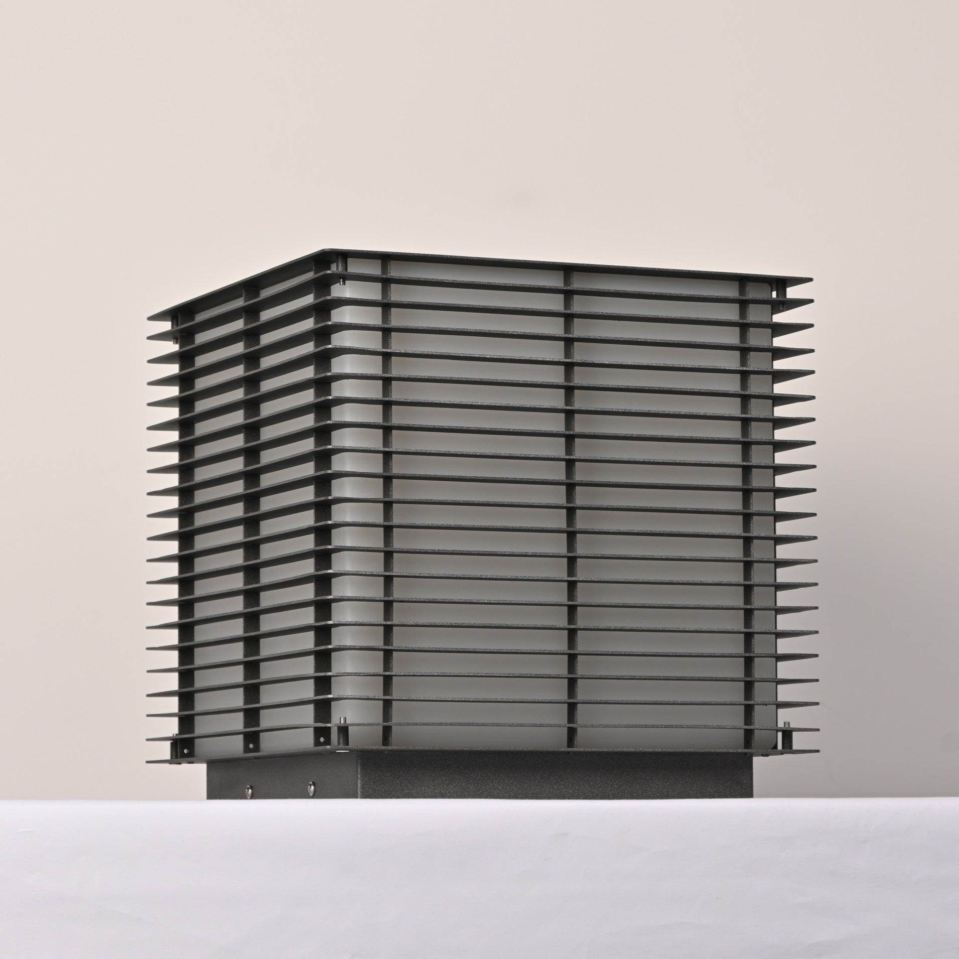 Eryon Lampe Solaire À Grille Extérieure - Neutralighting