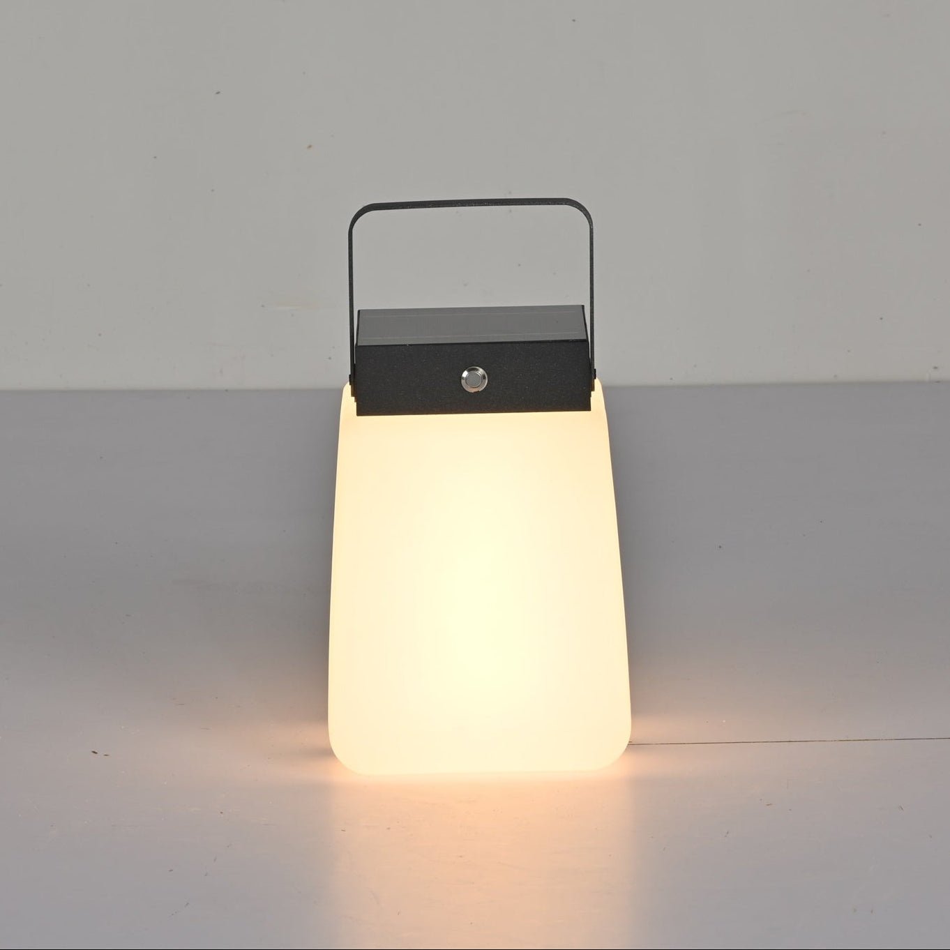 Dillon Lumière Extérieure PE Minimaliste - Neutralighting