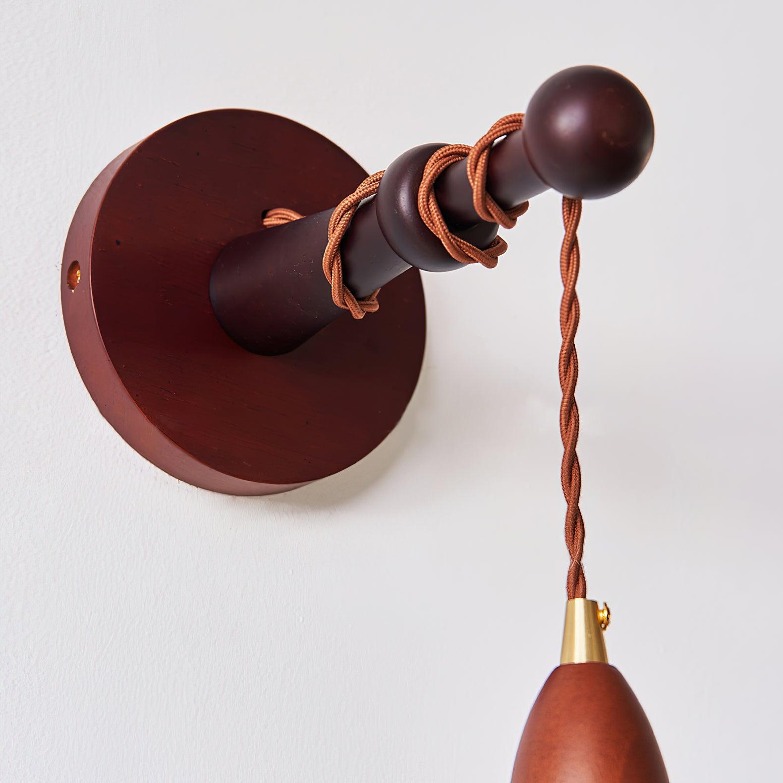 Vitheos Applique Murale en Bois Noyer Naturel Élégante - Neutralighting