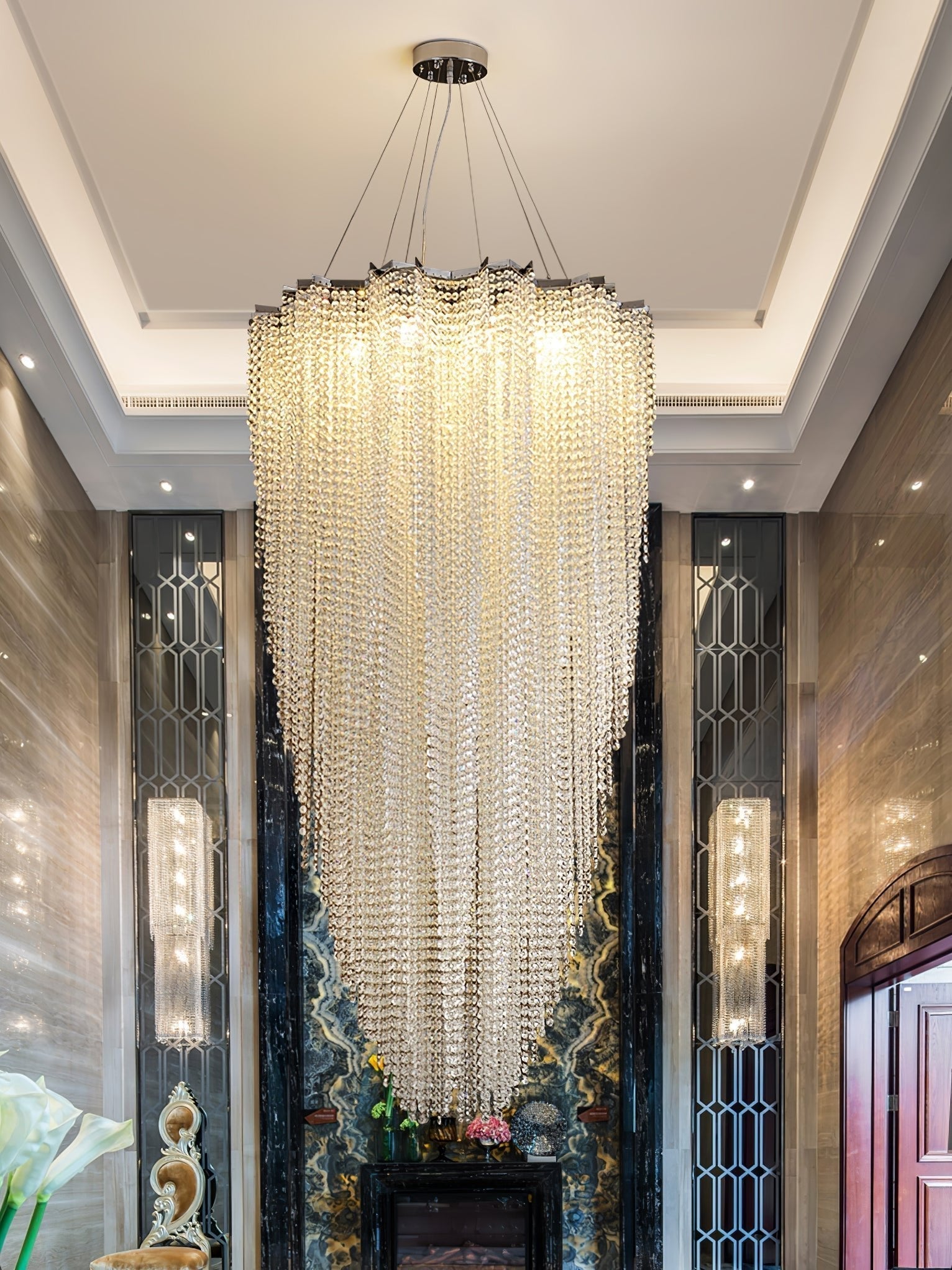 Zashayra Crystal Column Chandelier - Neutralighting