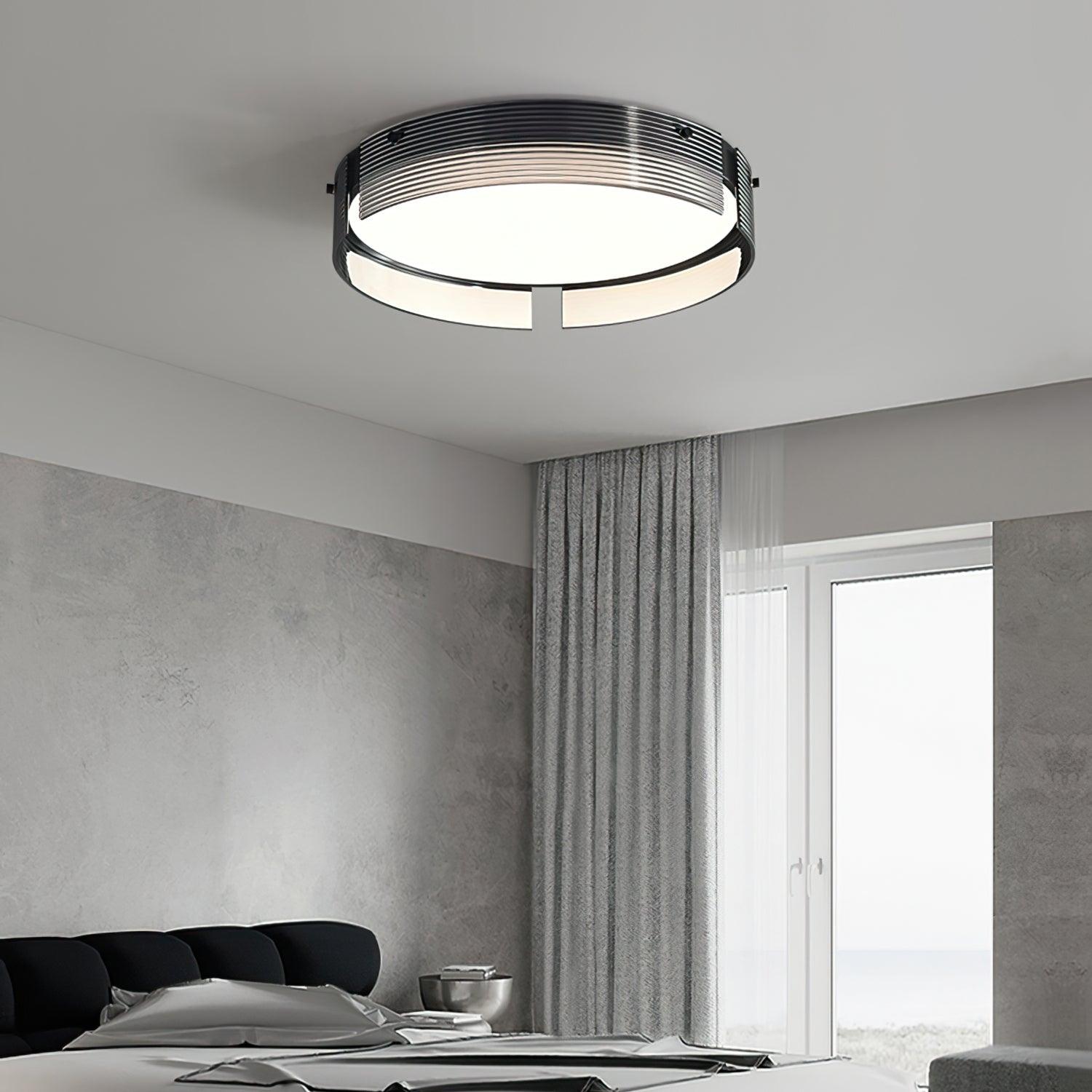 Stripe Lustre Plafonnier Moderne Laiton Lignes Élégantes - Neutralighting
