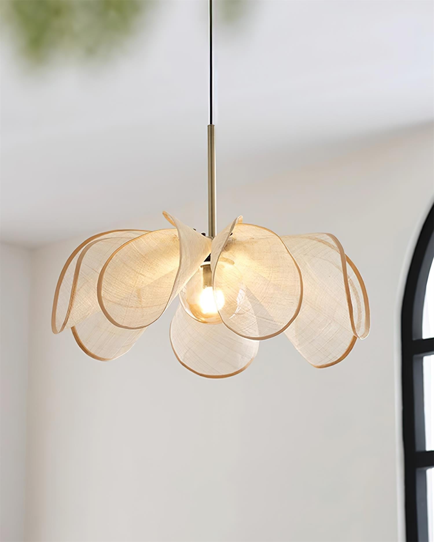 Pendant Lampe Pétale Abat-jour Fibre Végétale Marron Doux Ambiance Bohème - Neutralighting