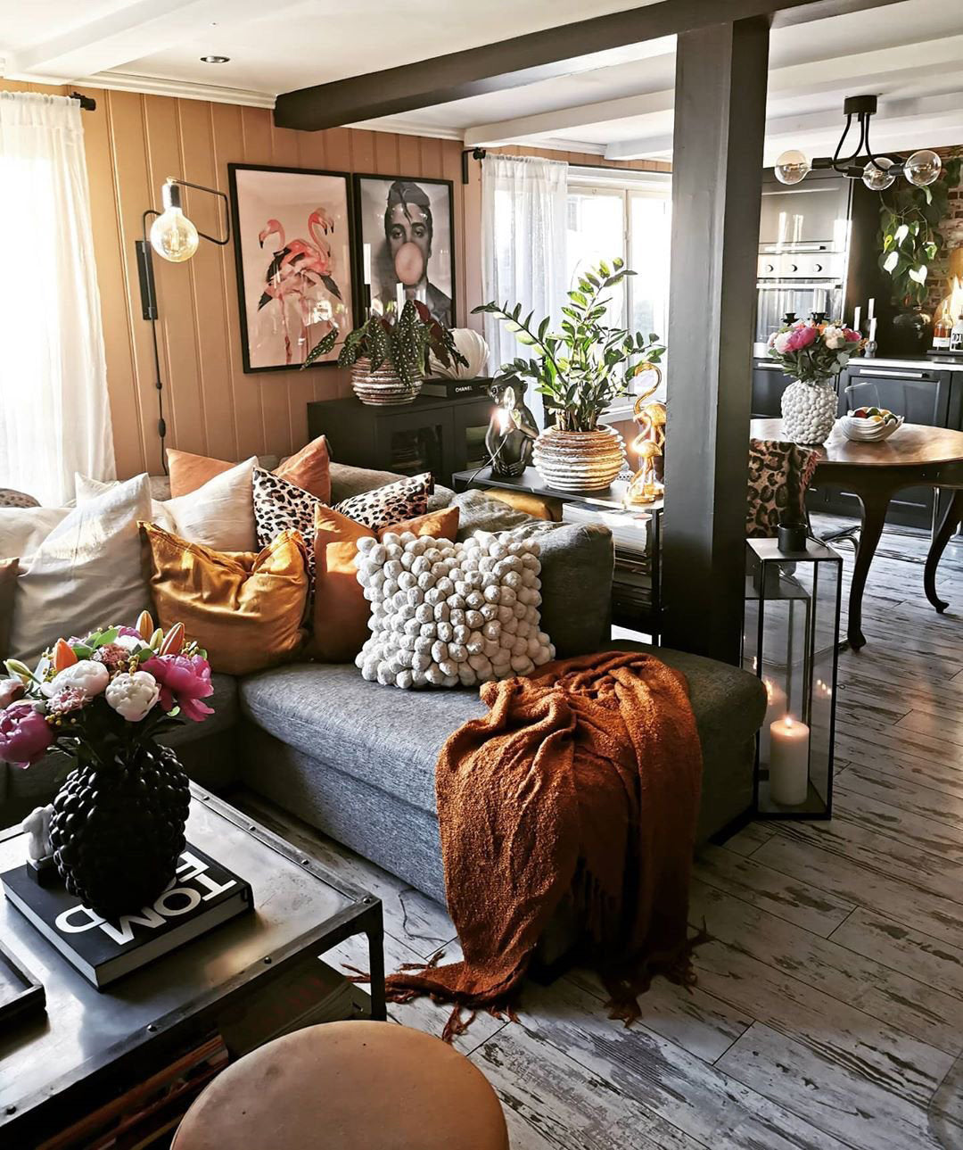 Elsoreth Modern Minimalist Swing Wall Lamp - Neutralighting